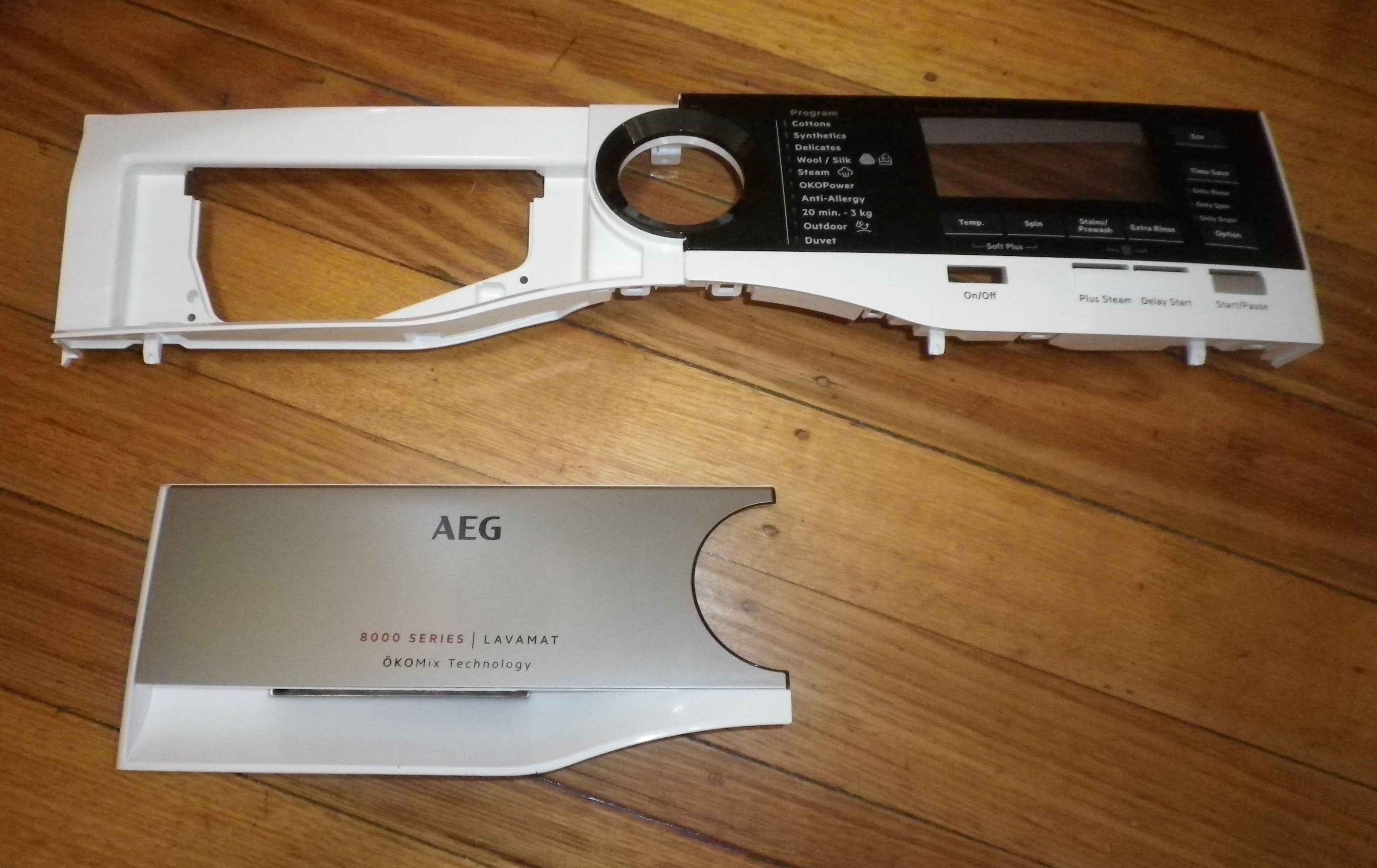 AEG LF8C9412A Front Control Panel Escutcheon - Replacement Part #140087080010
