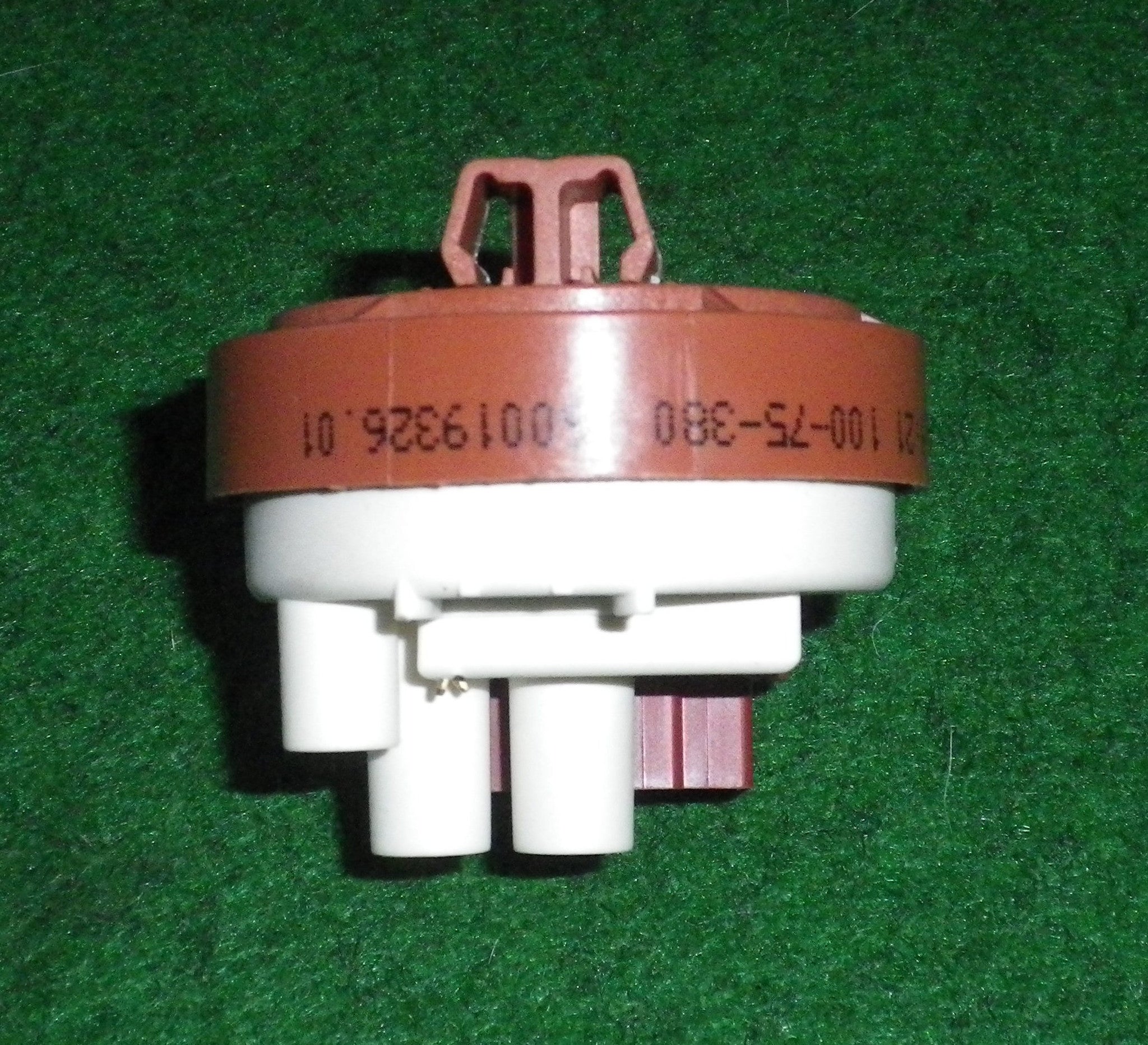Ariston Front Loading Washing Machine Pressure Switch 100 - 75 - 380 - Genuine Part Number A096880