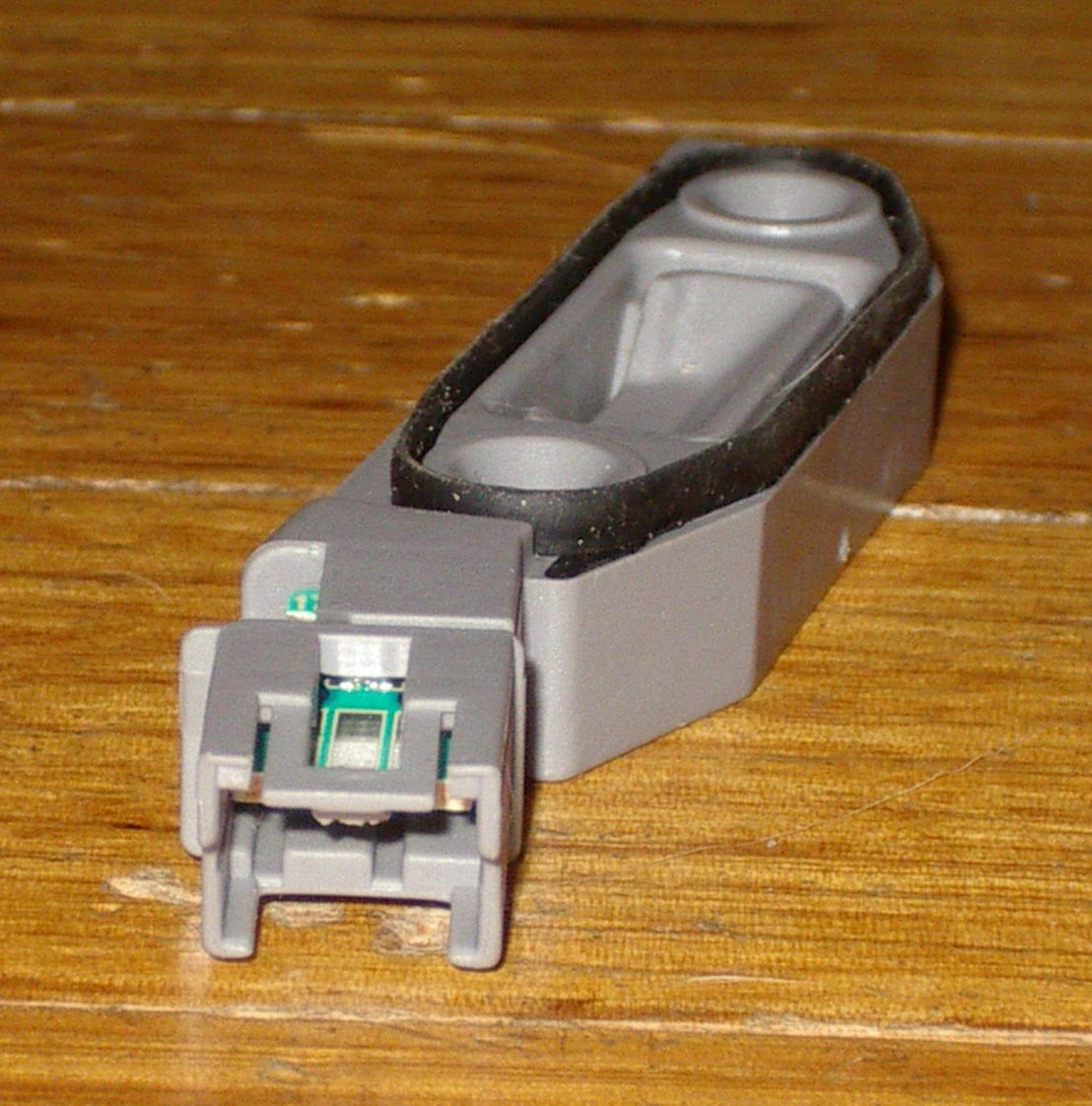 Genuine Bosch SMS50E Series Hall Effect Door Switch Assembly - Part 611312