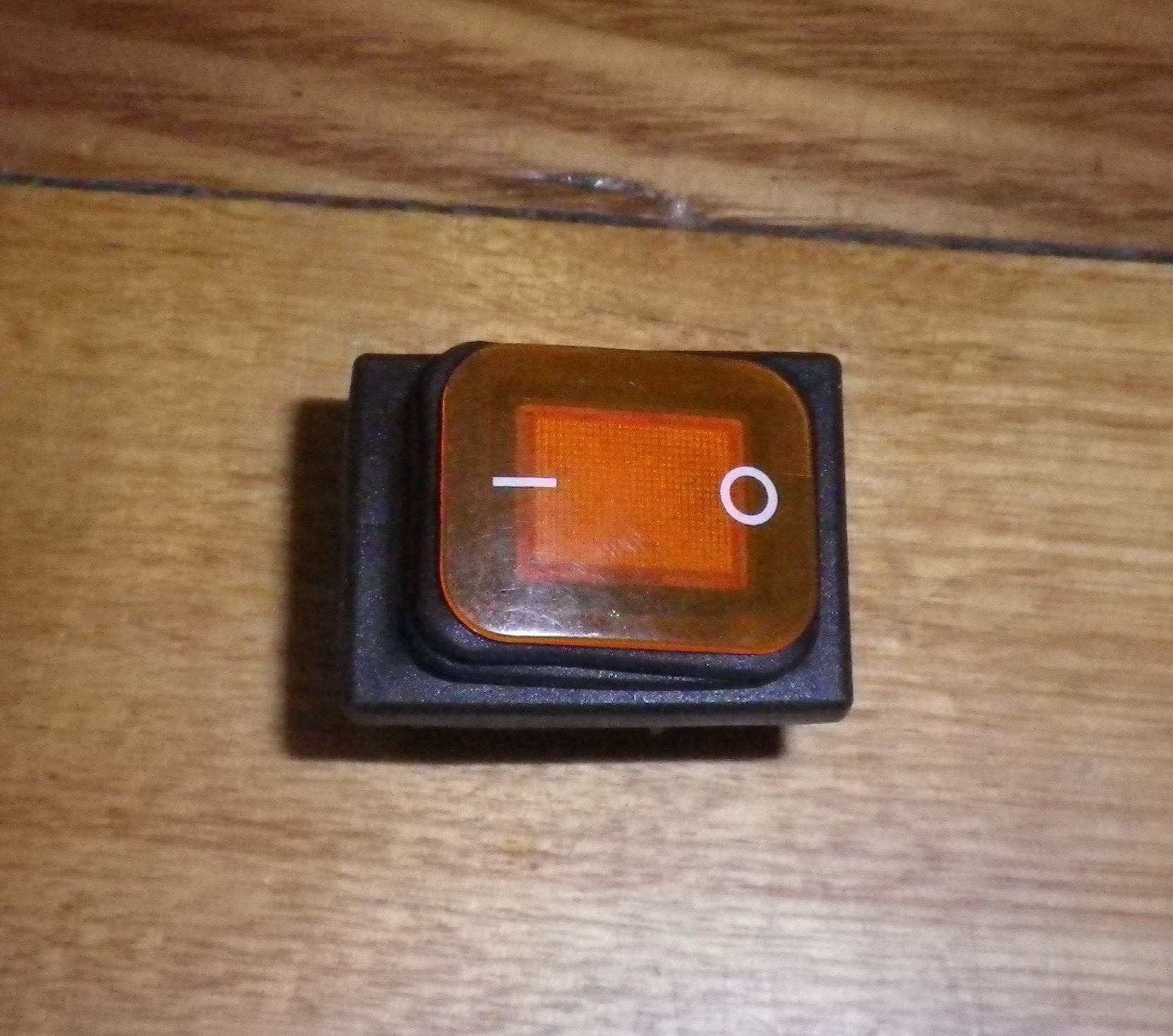 Universal Amber Illuminated DPST Mains Rocker Switch with Rubber Boot - A310B