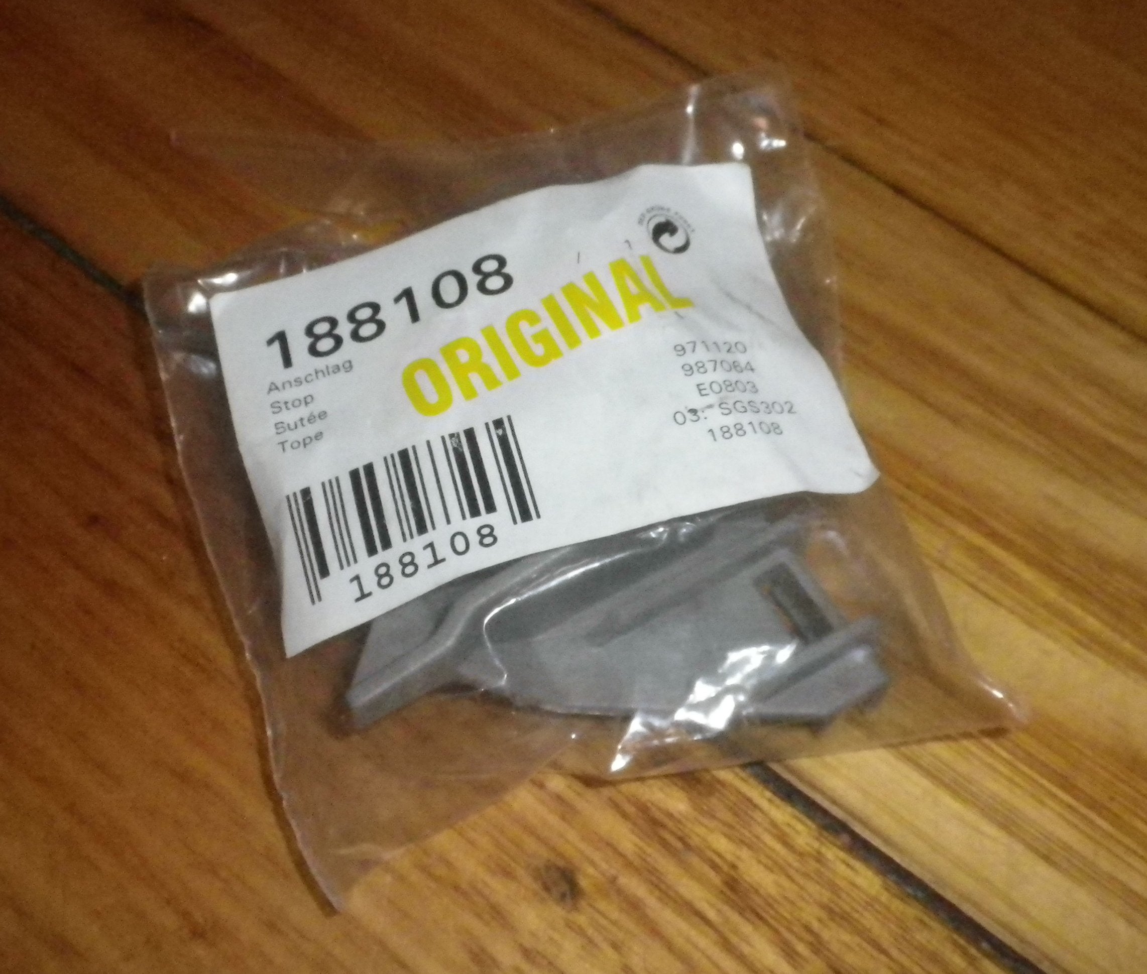 Bosch SGI, SGS, SGU Series Lower Dishwasher Basket Stop Clip - Part # 188108