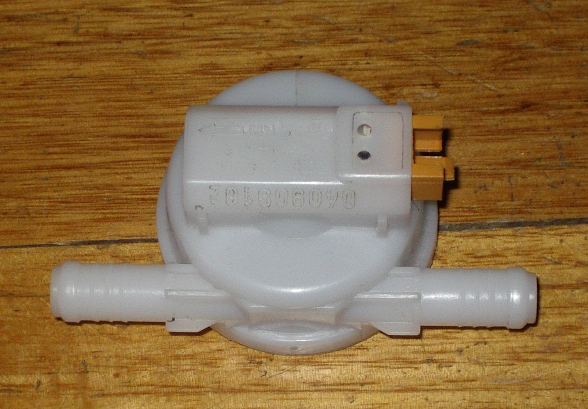 Bosch SGD45E, SGS44E Dishwasher Genuine Water Flow Sensor - Part # 424099