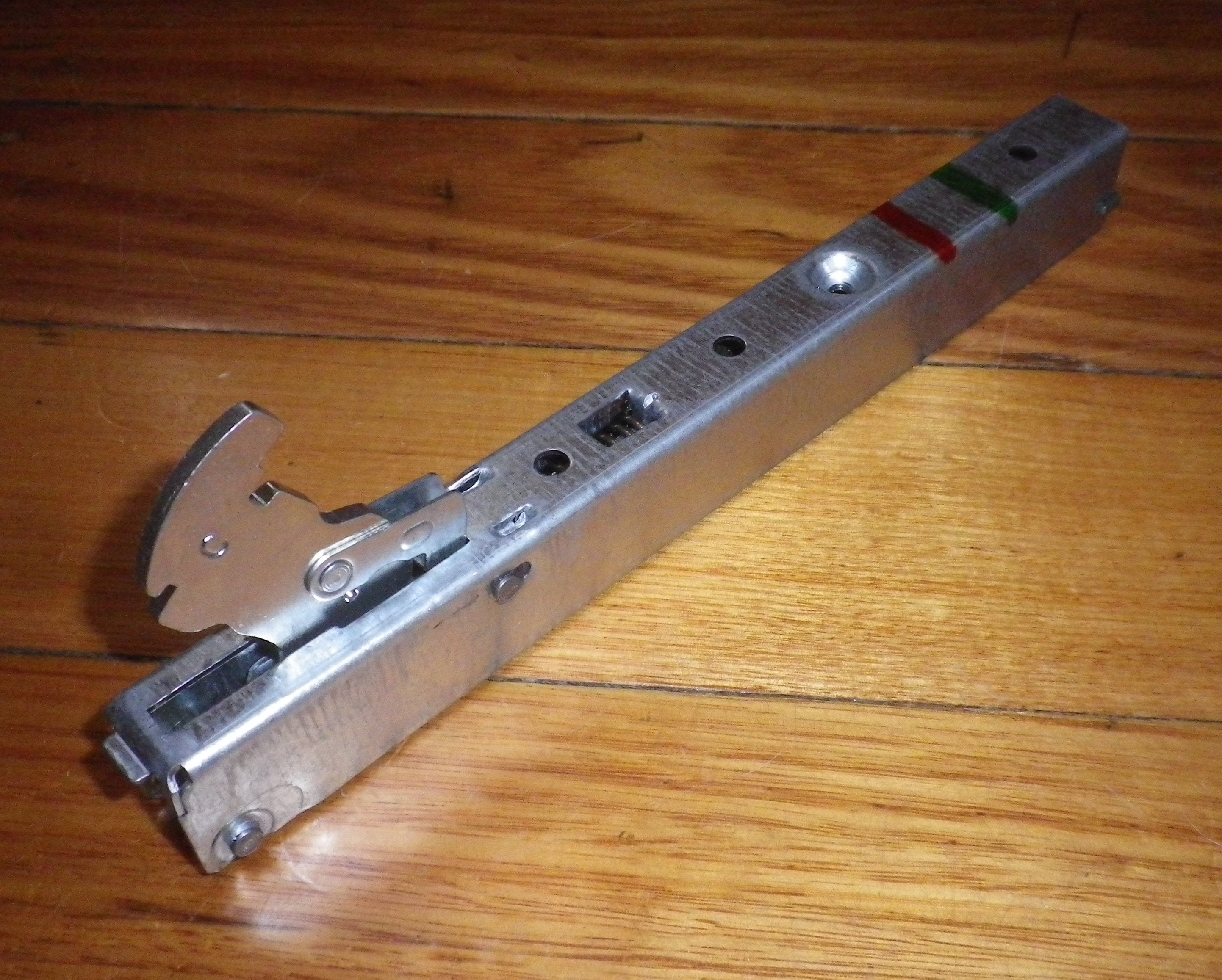 Euromaid and Beko Freestanding Oven Door Hinge Assembly - Part Number 210110376 Suitable for SC600, SEG600 Models