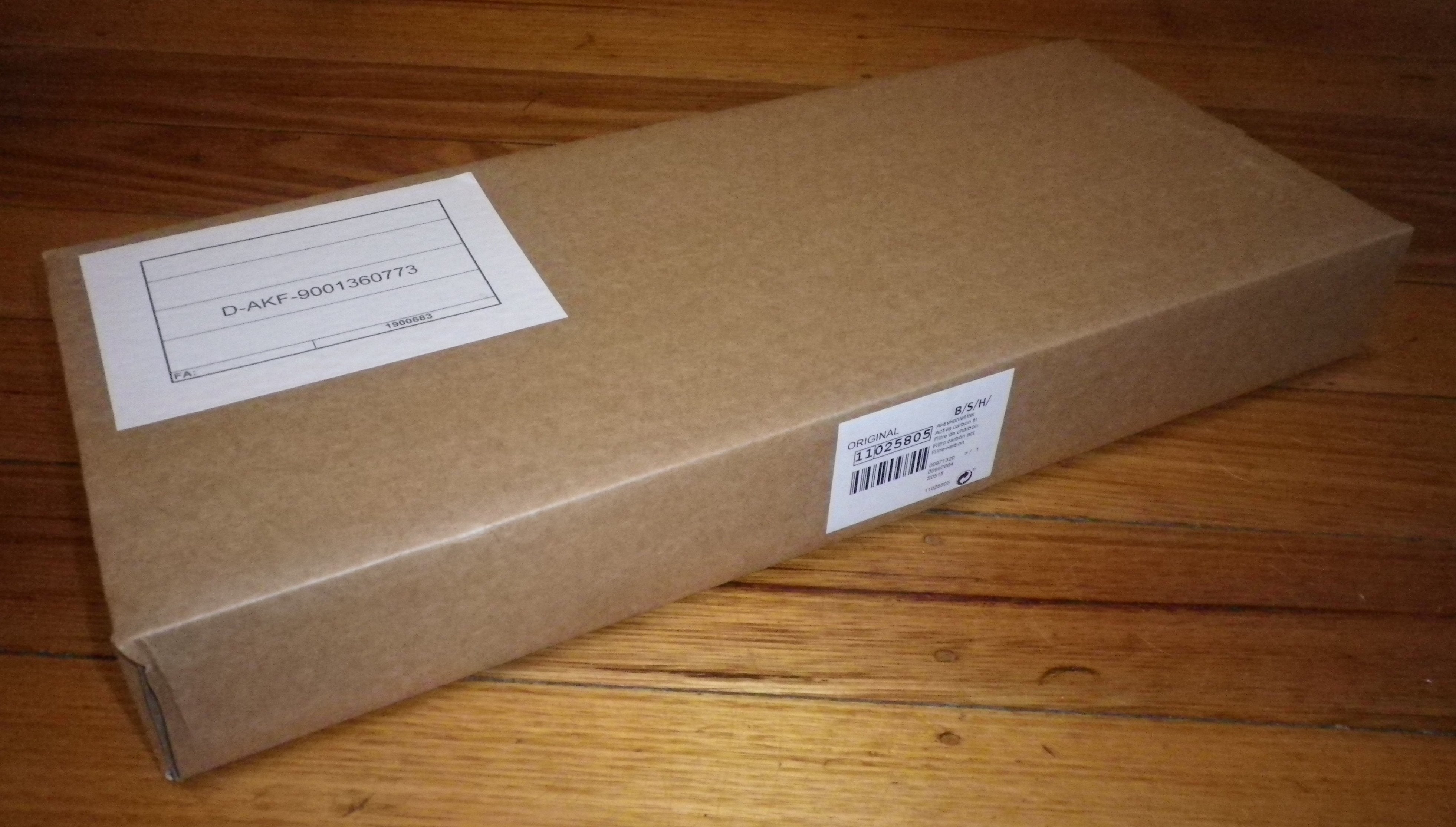 Bosch 30cm x 19cm Range Hood Active Carbon Air Filter - Replacement Part # 11025805, DSZ4551
