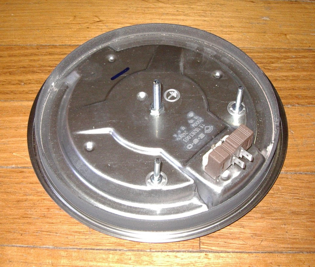 Westinghouse Chef 200mm Low-Profile Solid Electric Hotplate for Stoves - Part # 0122004421
