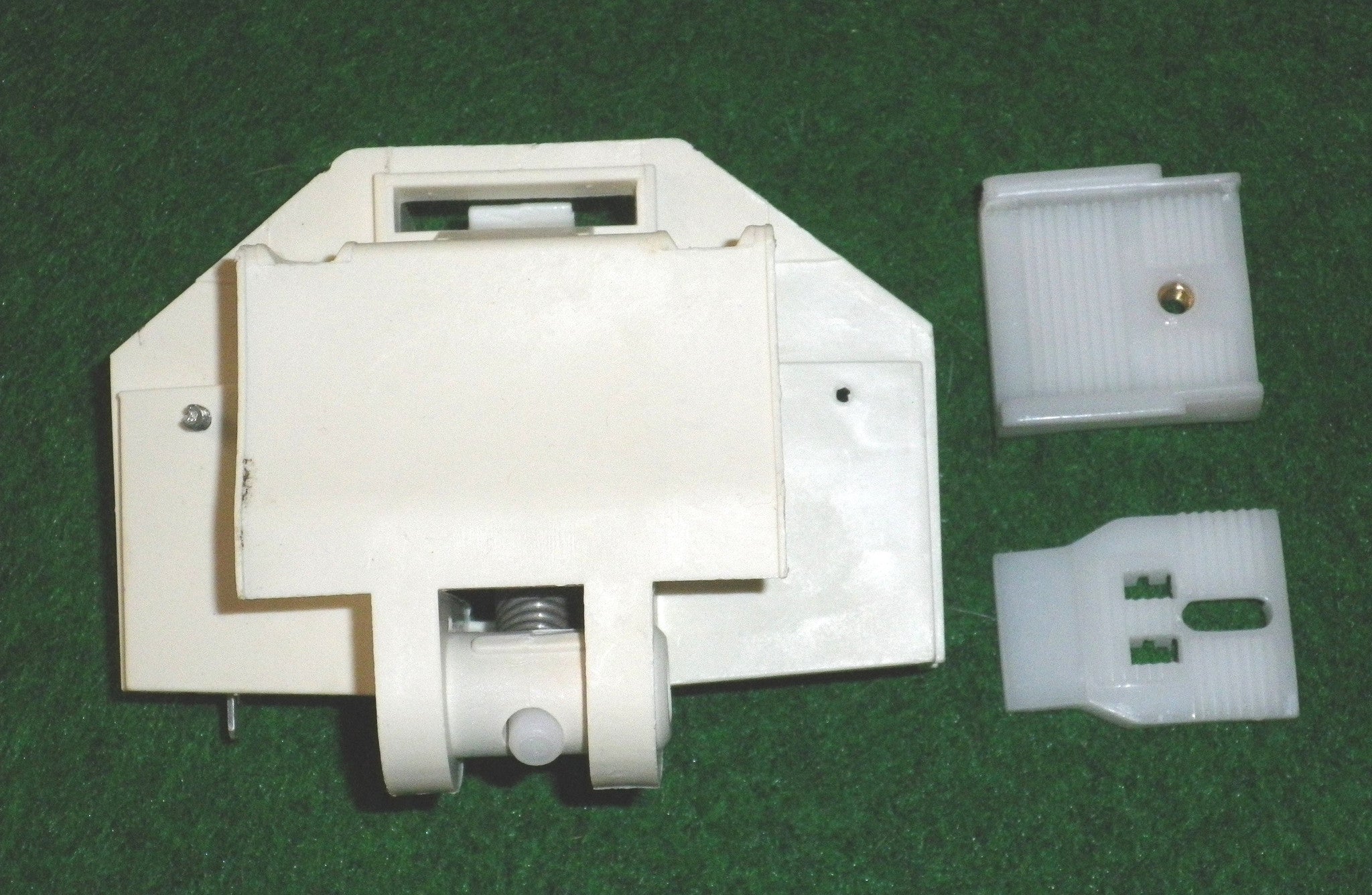 Fisher & Paykel DW60 Dishwasher Door Latch Assembly - Genuine Part # FP791722