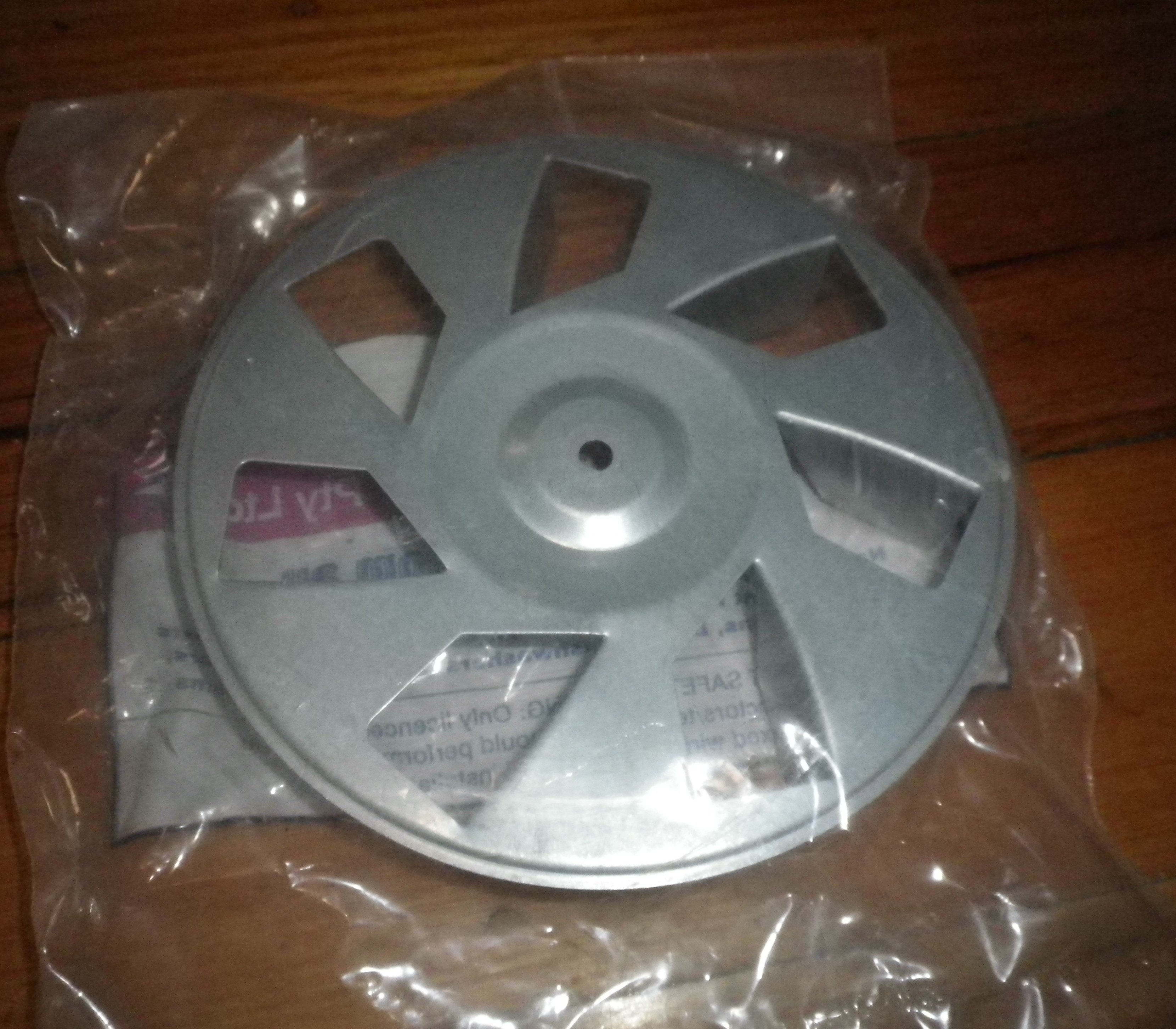 Universal Fan-Forced Oven Replacement Fan Motor with Blade and Extended Shaft - Part Number 9683LS