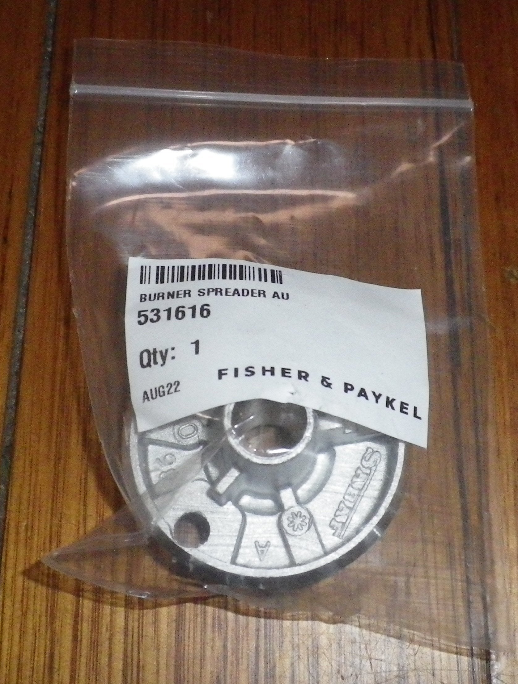 Fisher & Paykel 49mm Gas Stove Auxiliary Burner Distributor - Part No. FP531616