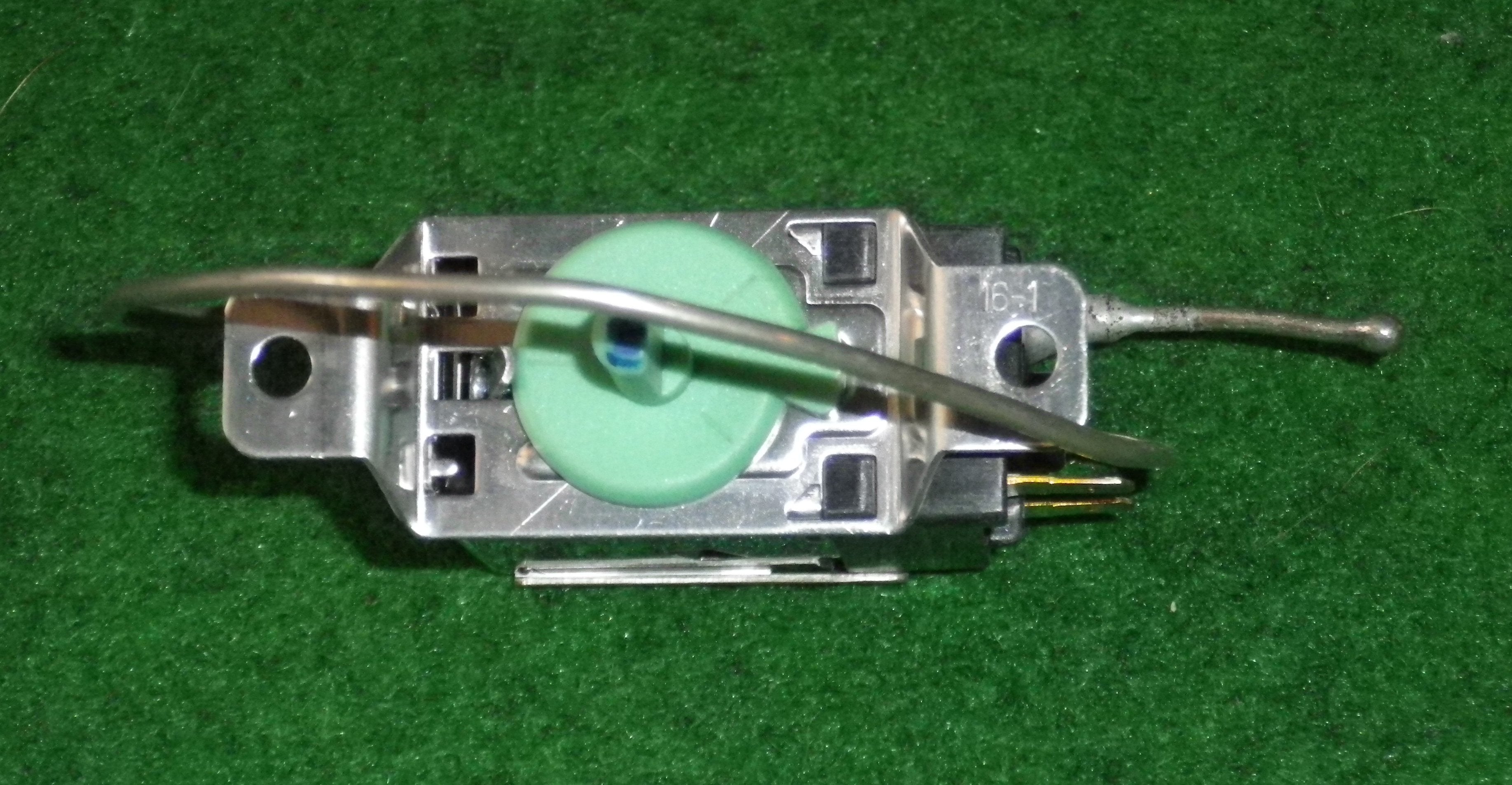 Samsung No-Frost Refrigerator Thermostat - Compatible Part # DA47-10107Z, Similar to C174S-03EB-5 for Multiple Samsung Models