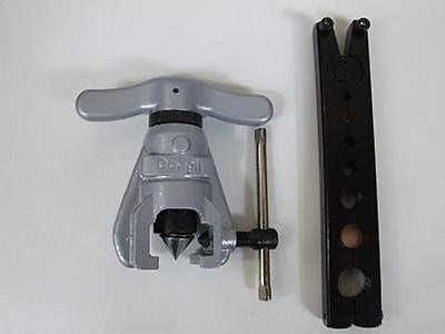 Affordable East Power Refrigeration Copper Tube Flaring Tool - Model CT-808A for Various Imperial Tubing Sizes