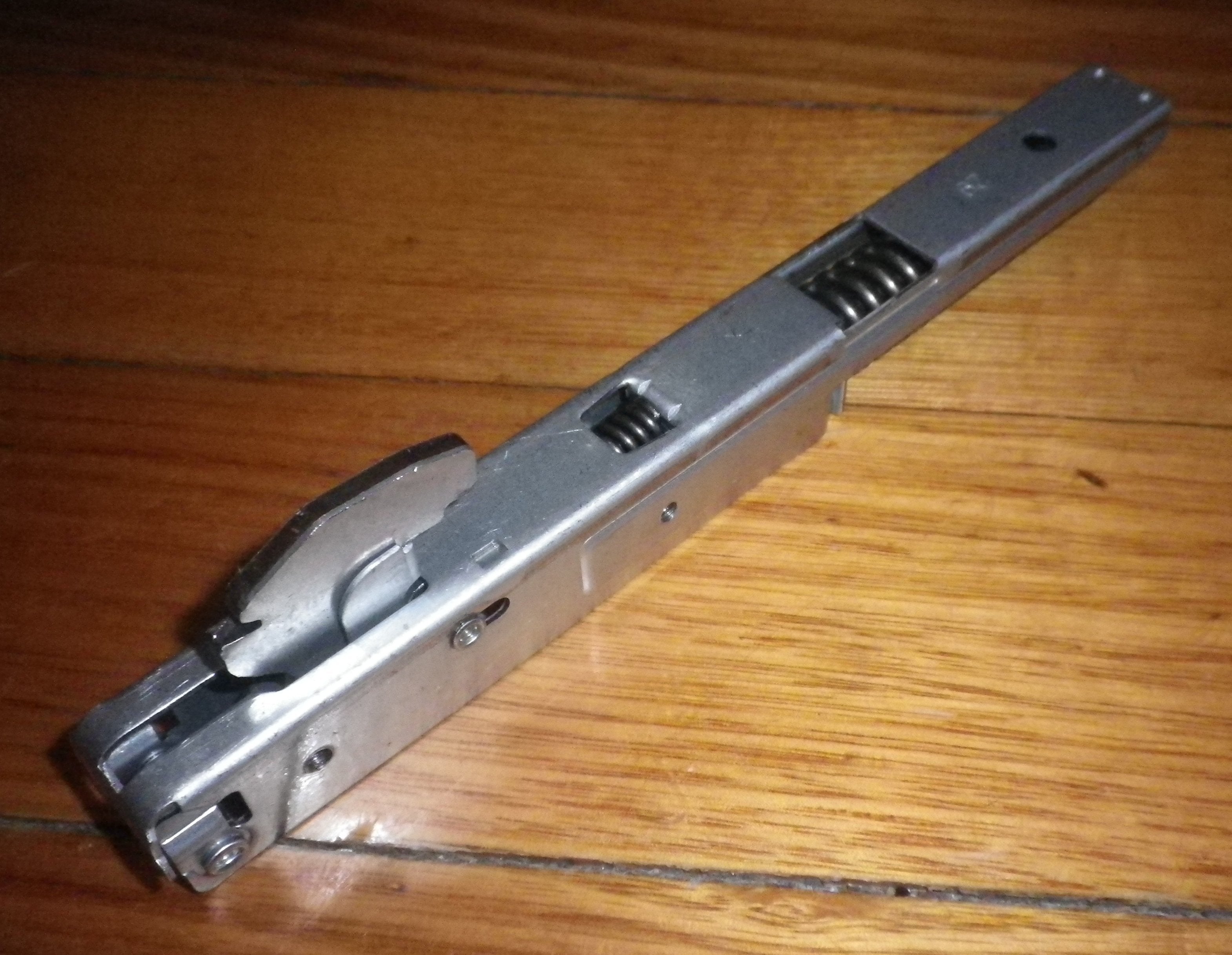 Technika Underbench Oven Replacement Door Hinge Component - Part Number 33180011, SE361