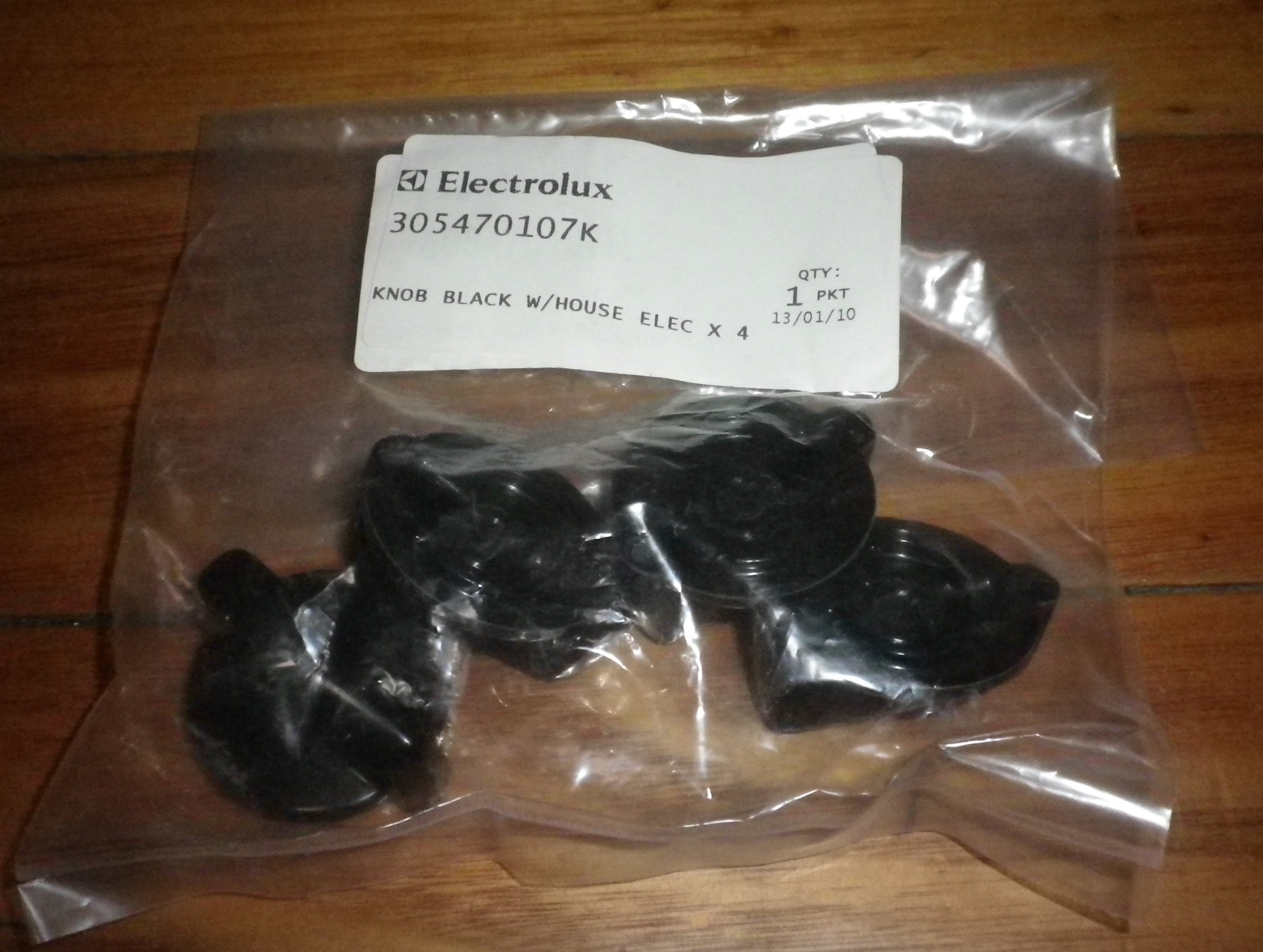 Westinghouse PHP Series 4-Pack Black Cooktop Control Knobs - Part # 305470107K