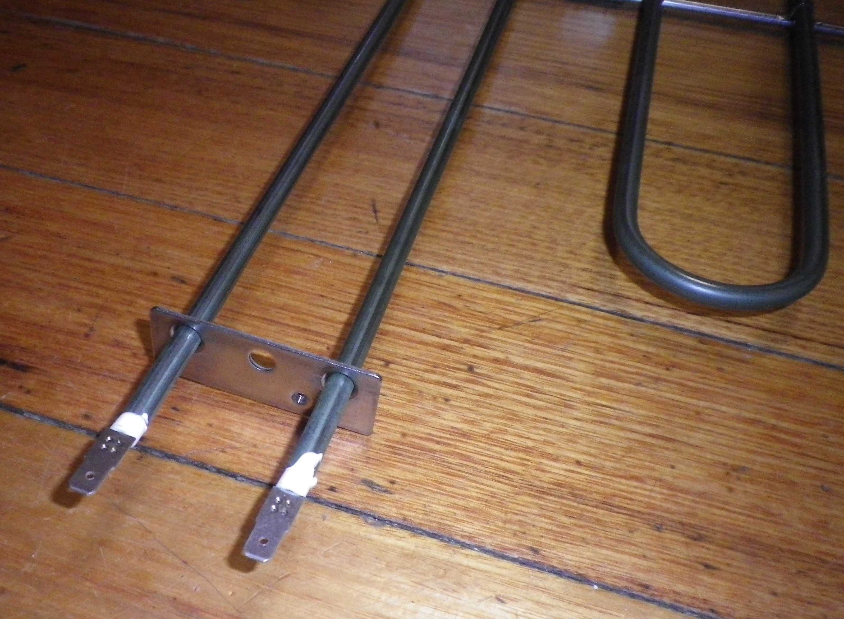 Euromaid, Technika, Venini 2900/2200W Dual Top Oven/Grill Element - Part 30101200019
