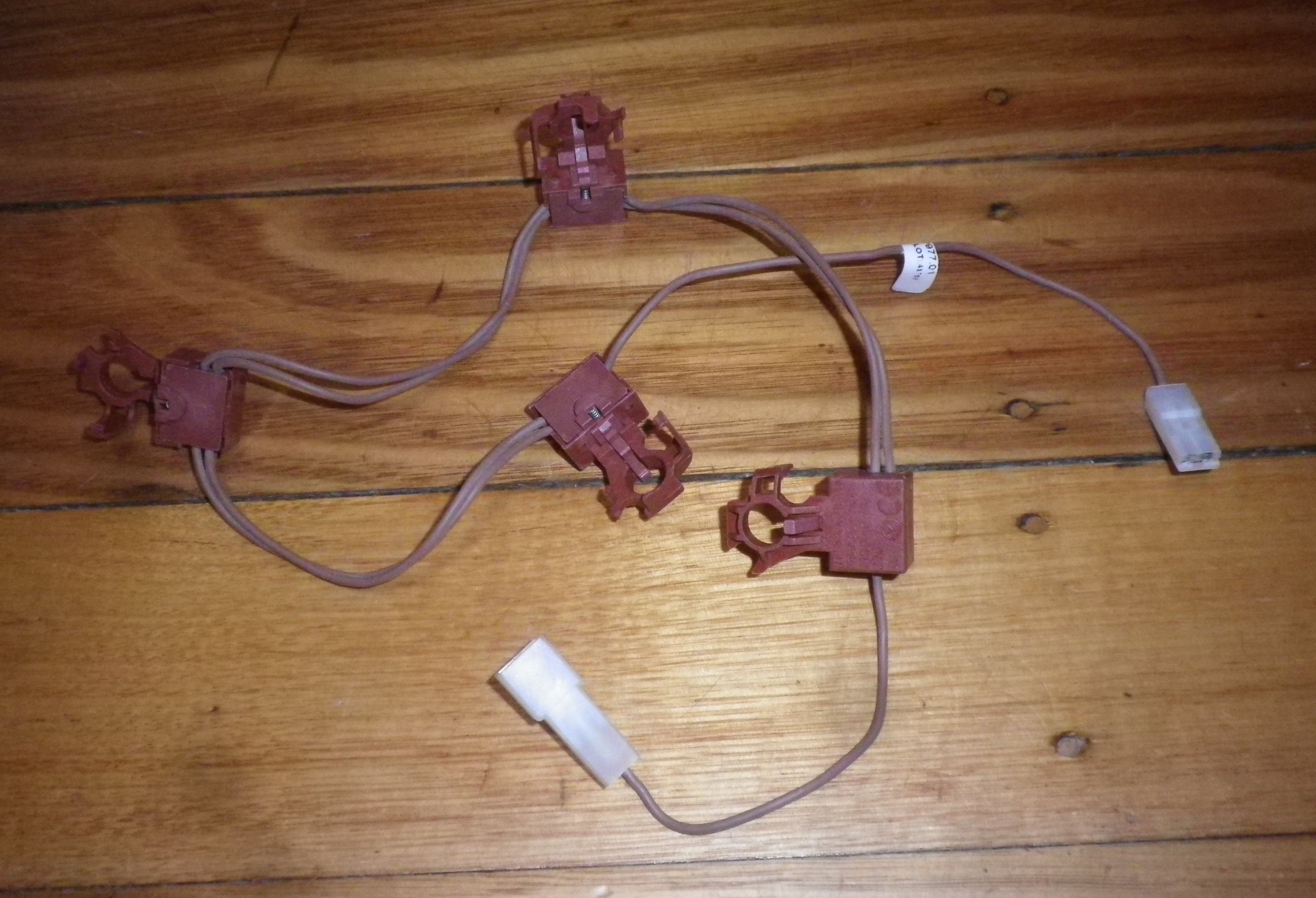 Westinghouse and Chef Gas Cooktop Ignition Switch Harness - Electrical Component Part # A01014007 for Gas Stoves