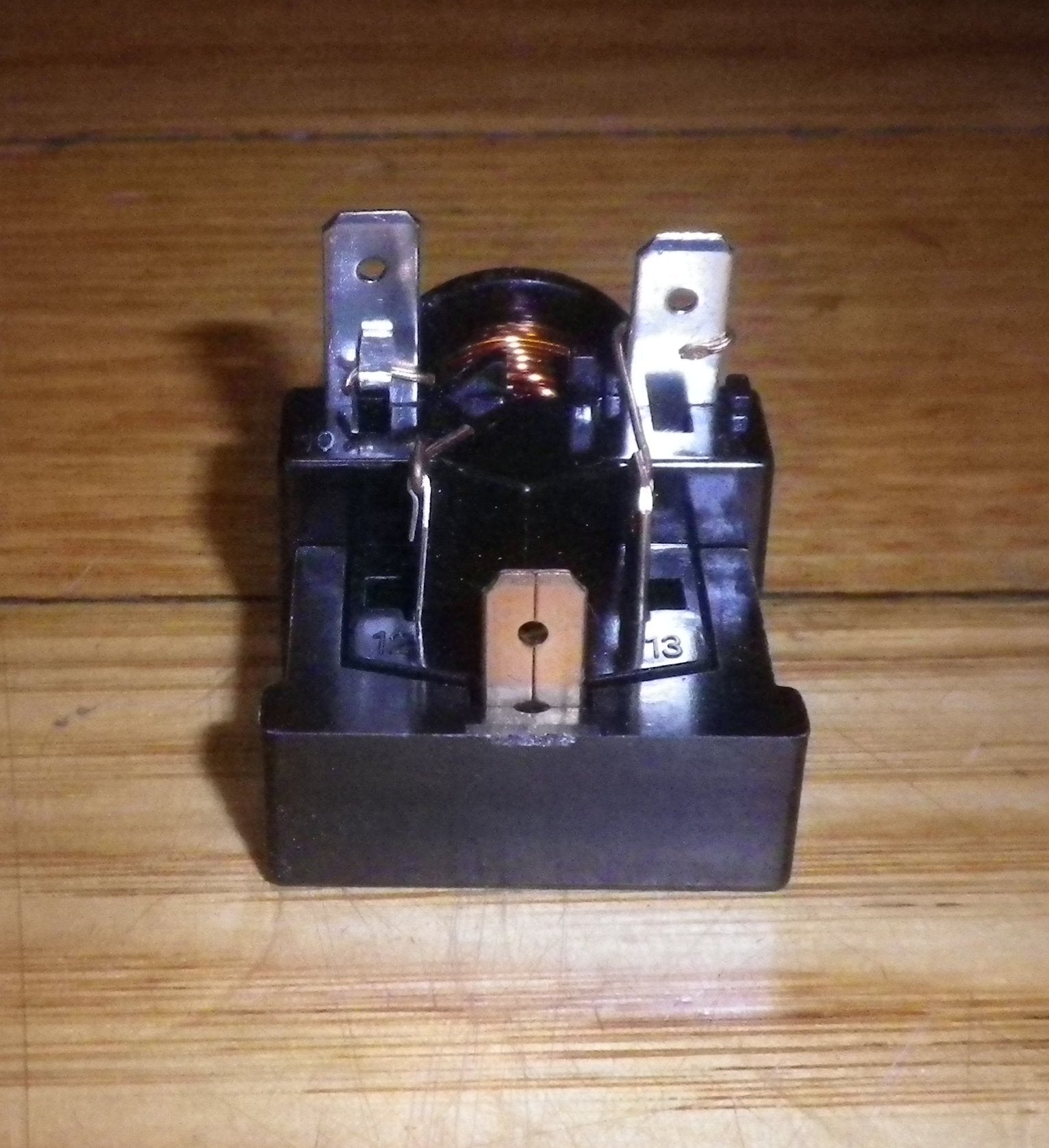 High - Quality 1/3HP 220VAC Refrigerator Compressor Start Relay Compatible with Danfoss - Part Number RF925