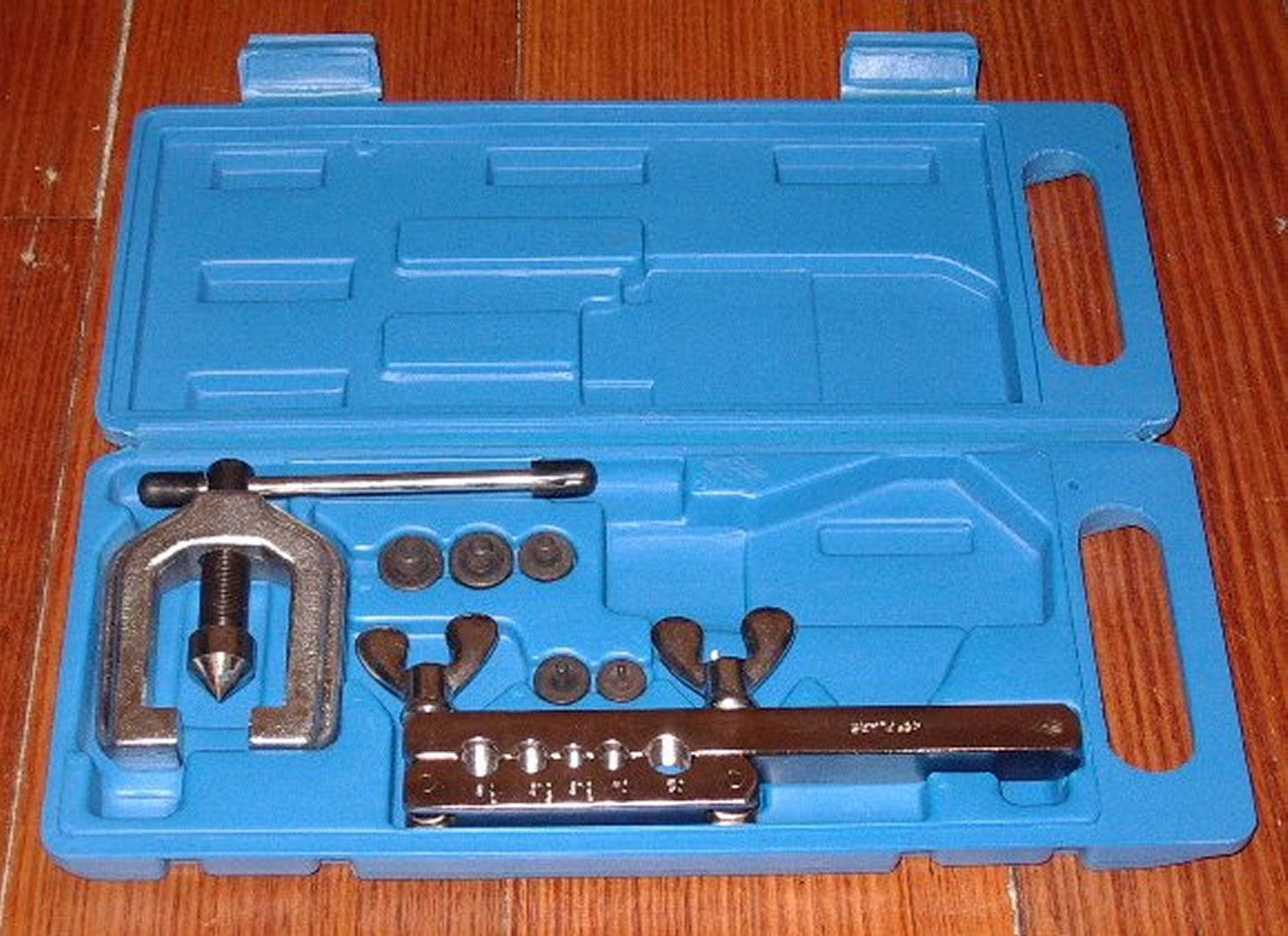 Economical Copper Tube Flaring Tool Kit for Refrigeration - Part # FT-93K