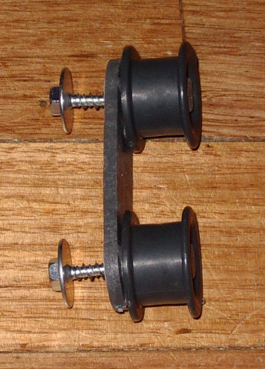 Fisher & Paykel Single Upper Basket Roller for Dishwasher - Replacement Part # FP521428