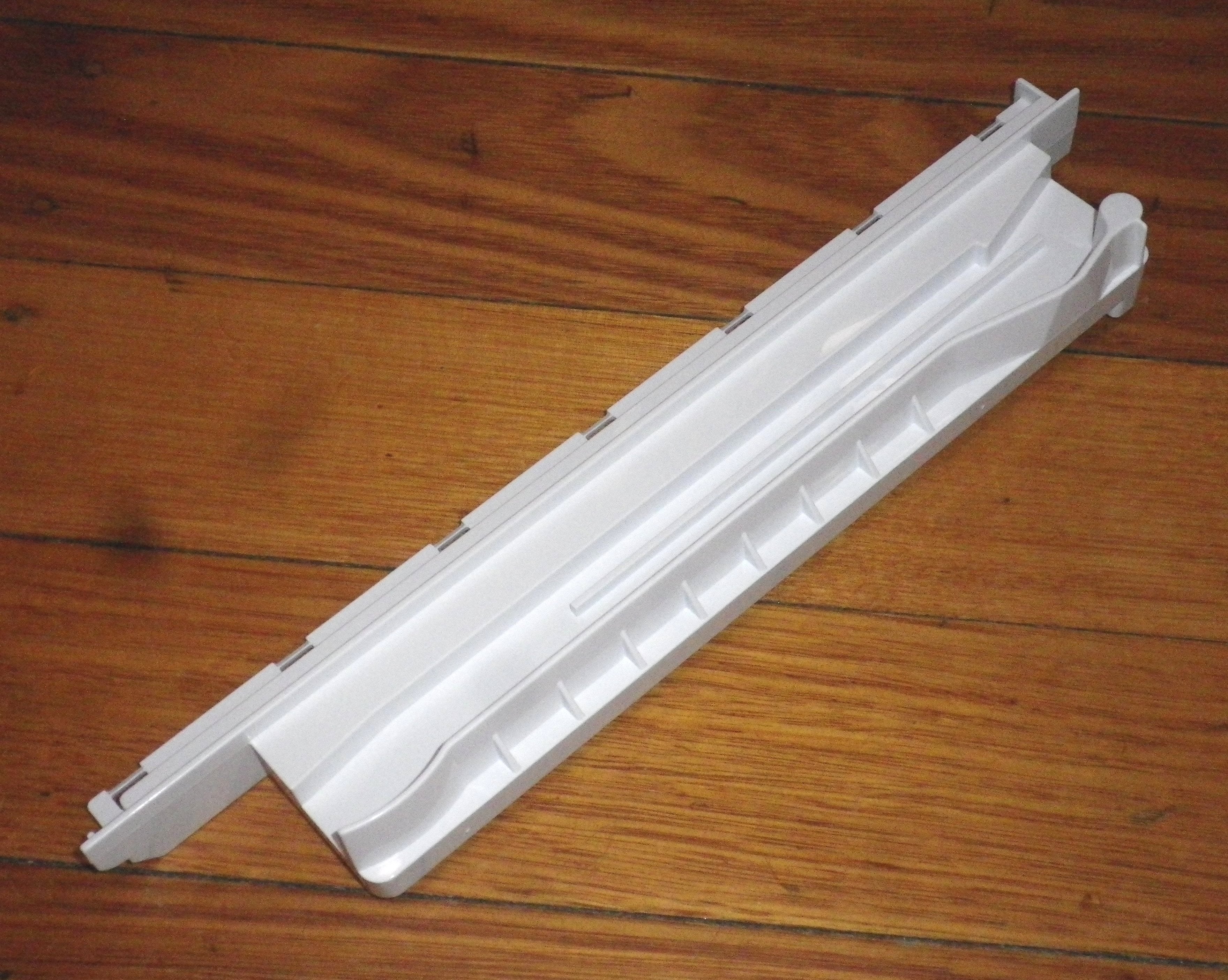 Westinghouse WBE4514SA Right - Handed Crisper Drawer Support Runner Component - Genuine Part # 140019369069