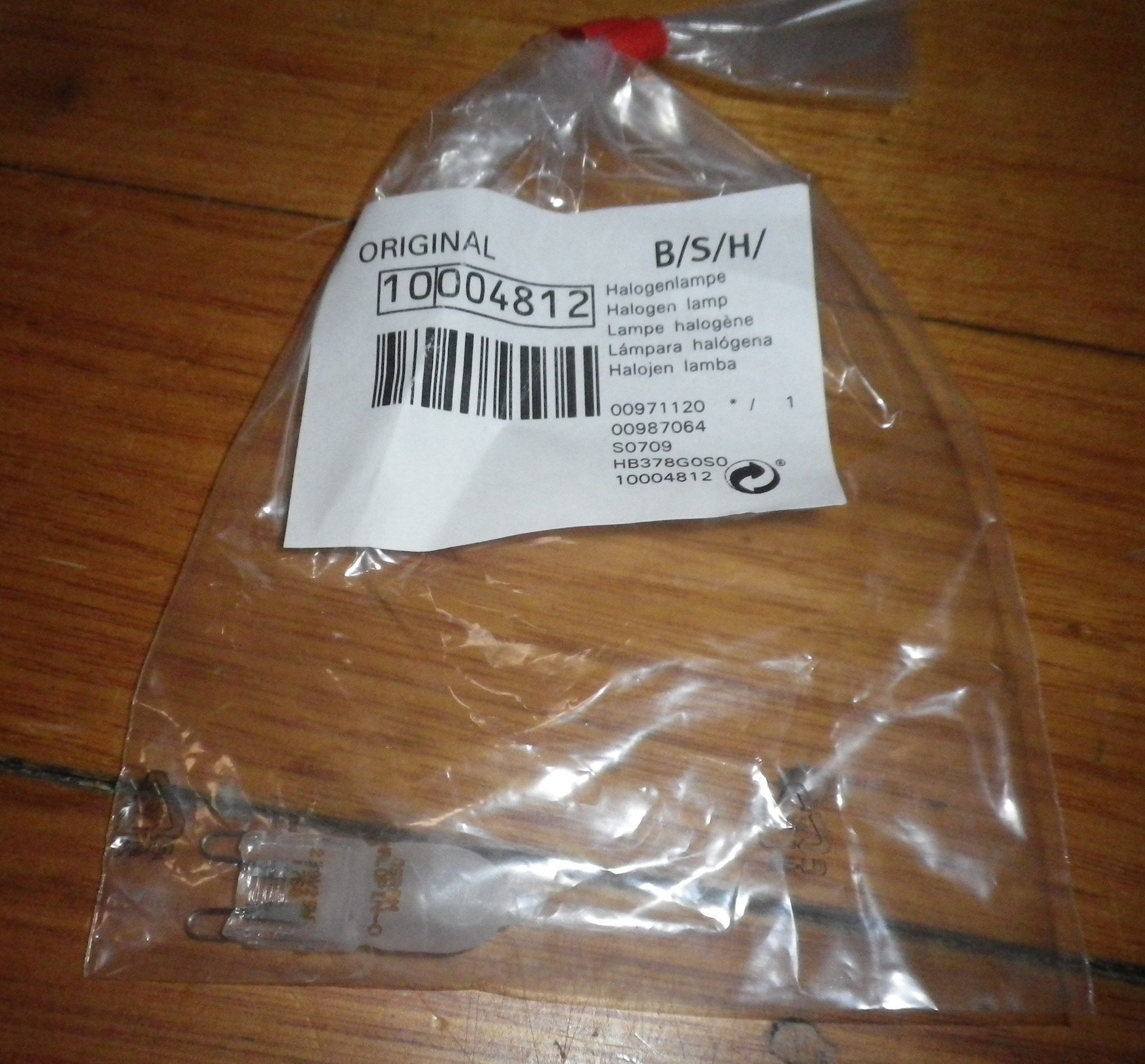 Bosch, Neff, Siemens 25-Watt 230VAC Halogen Globe for Underbench Ovens - Genuine Replacement Part No. 10004812 (Now Use 10032864)