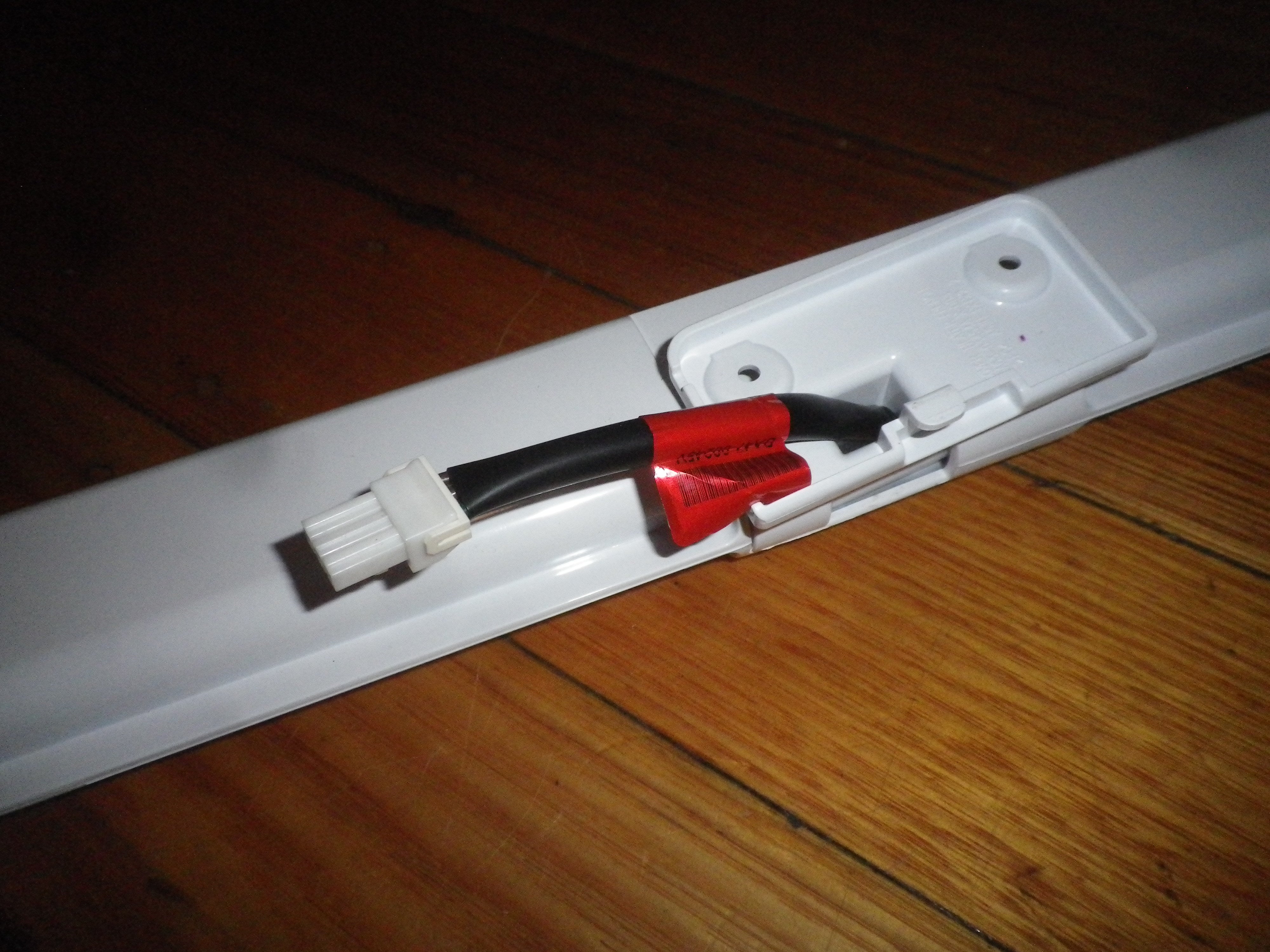 Samsung French Door Fridge Centre Closing Bar - Part DA97 - 12624D