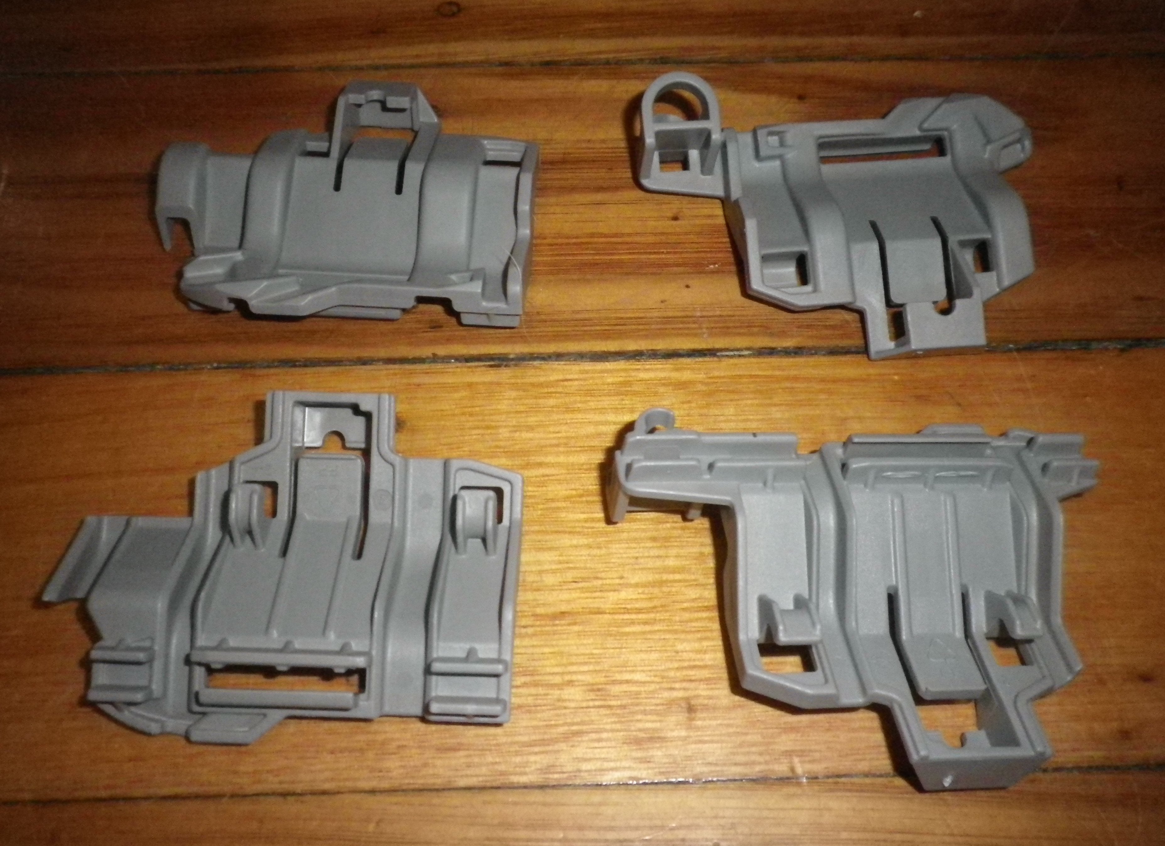 Bosch 4-Pack Lower Basket Rack Clips for SMI, SMU, SN Dishwashers - Part # 632373