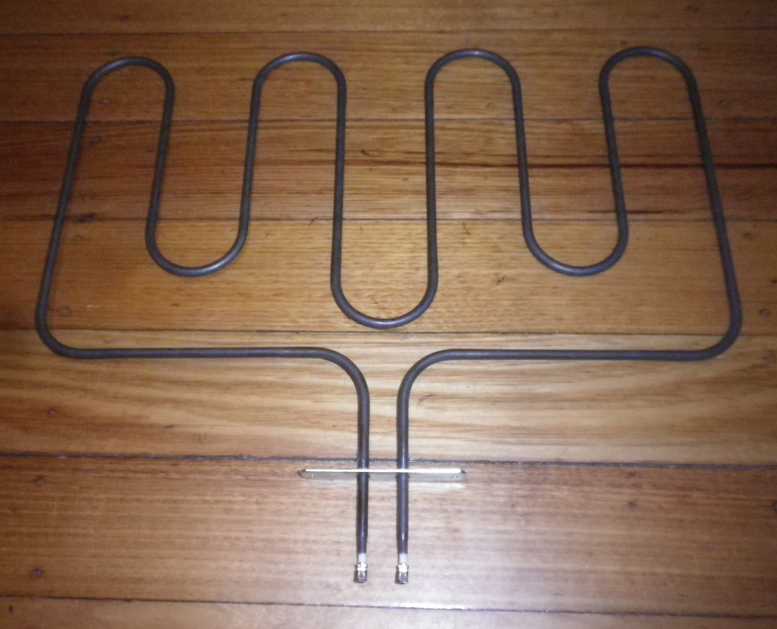 Fisher & Paykel 1750W Lower Oven Element - Part # FP575741 for OB90 Series