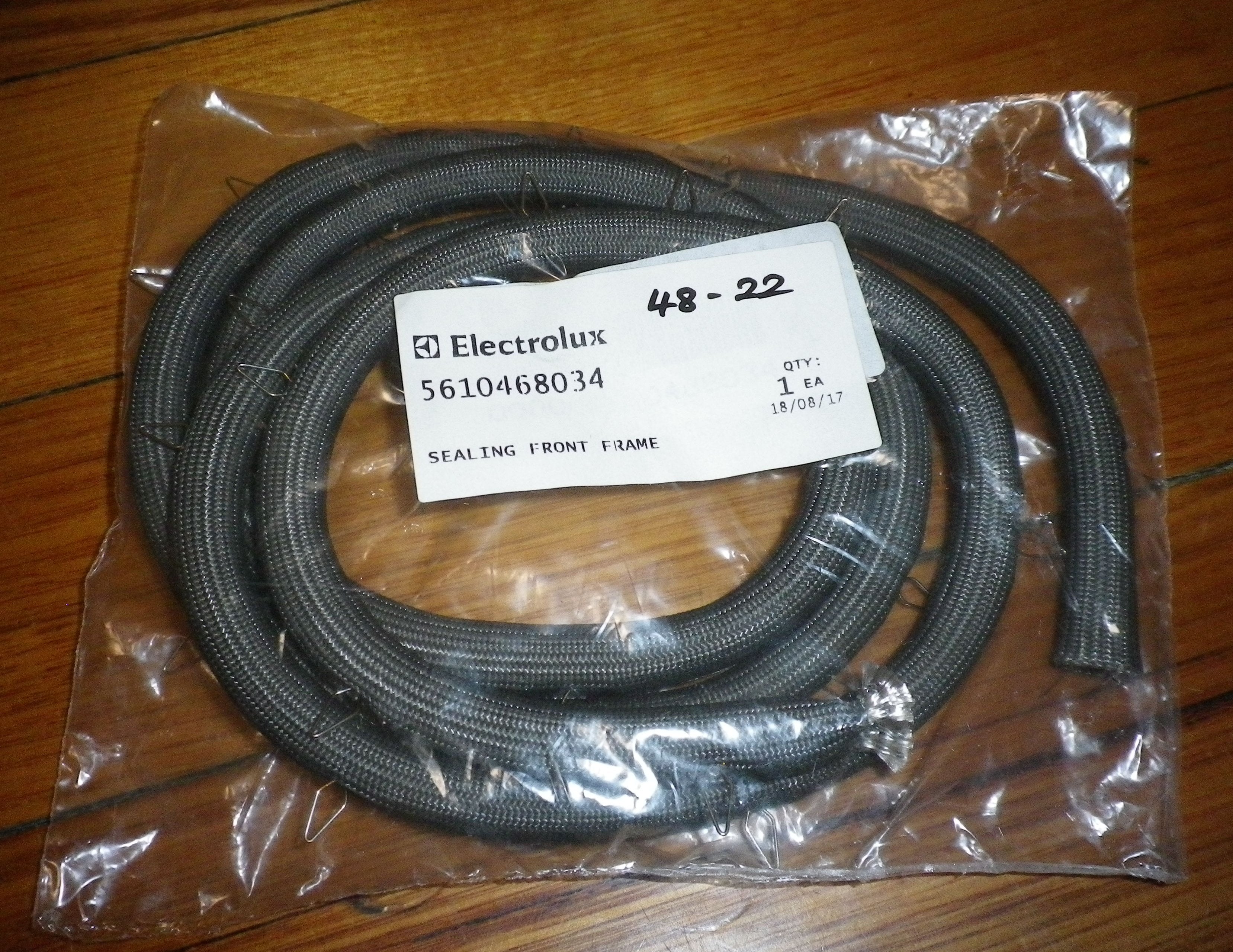 AEG Single - Piece Pyrolytic Oven Door Sealing Strip - Part Number 5610468034