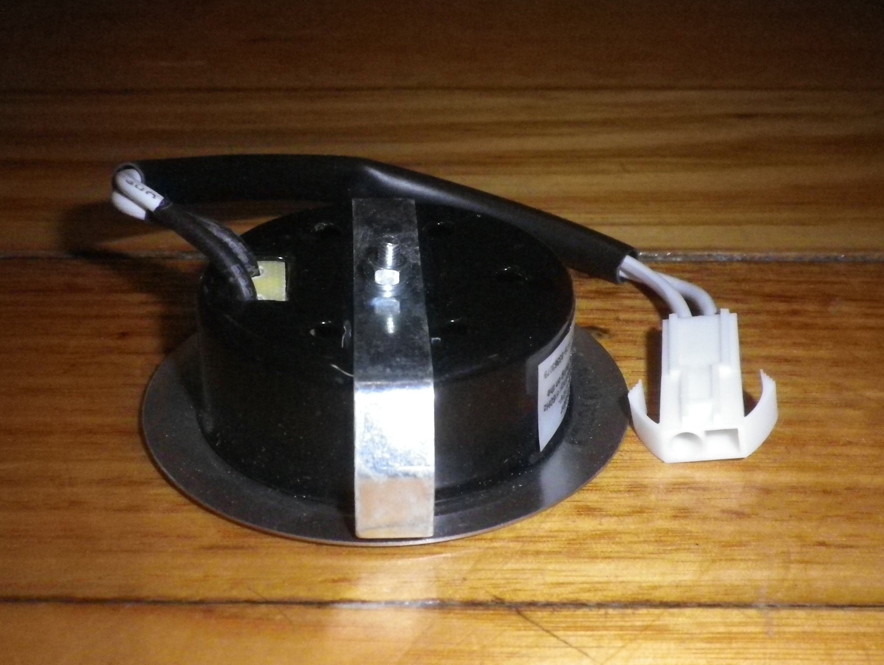 Fisher & Paykel HC60/HC90 Rangehood Halogen Lighting Assembly - Replacement Part # FP790693 for Kitchen Ventilation Systems