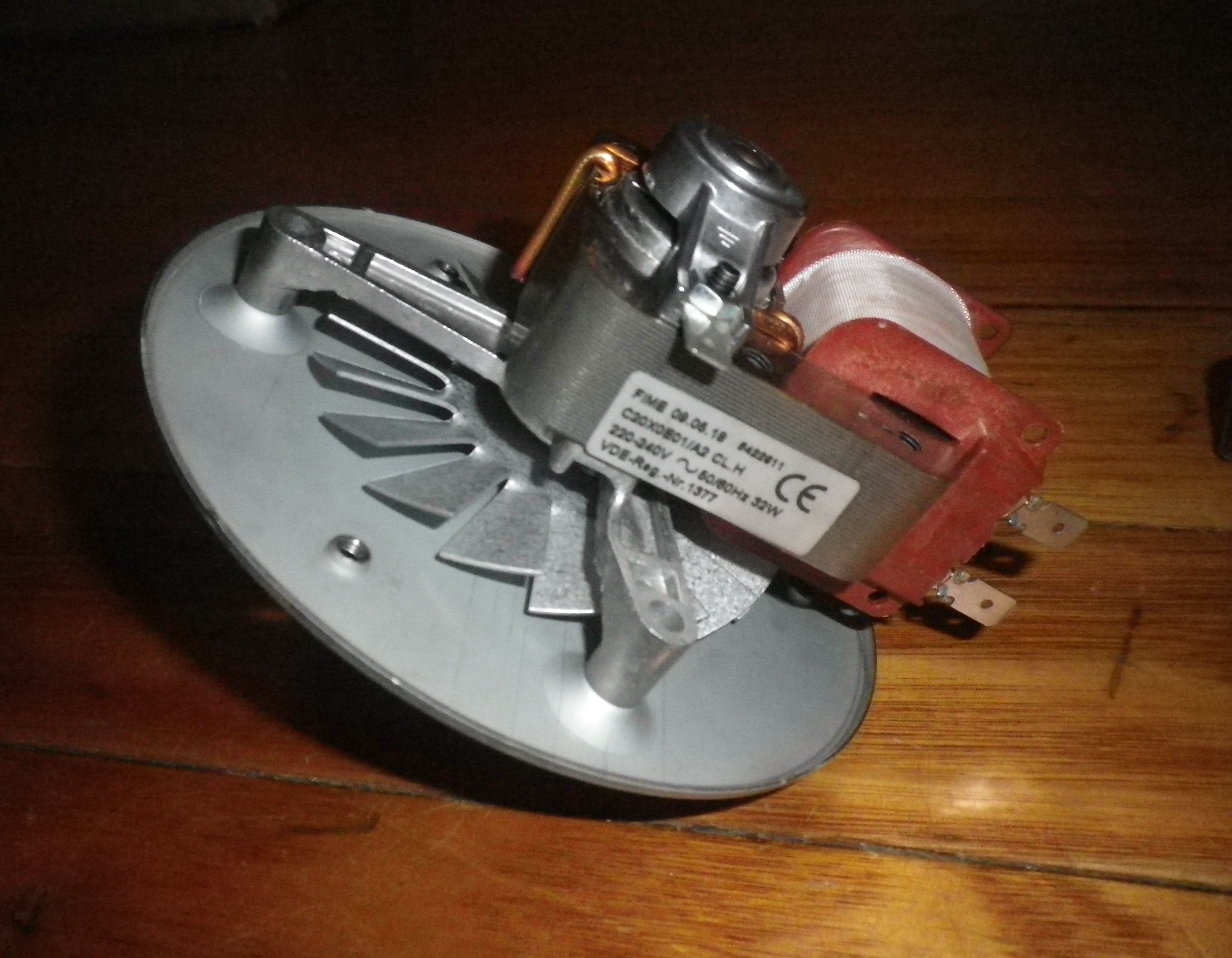 Universal Fan-Forced Oven Fan Motor with Blade & Extended Shaft - Part # OVK103