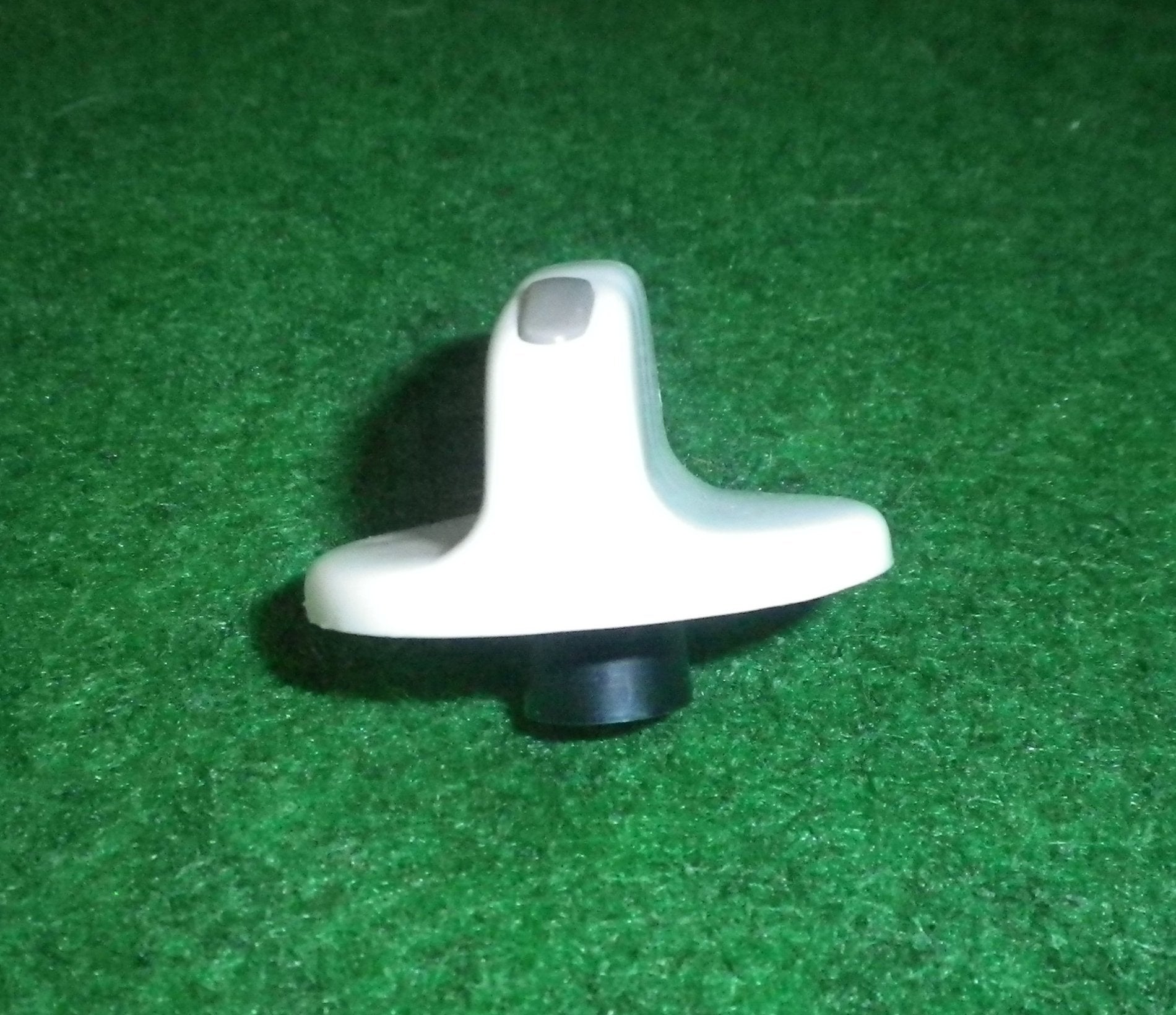Set of 7 Fisher Paykel White Stove Control Knobs for RA535EW - Part FP572424P