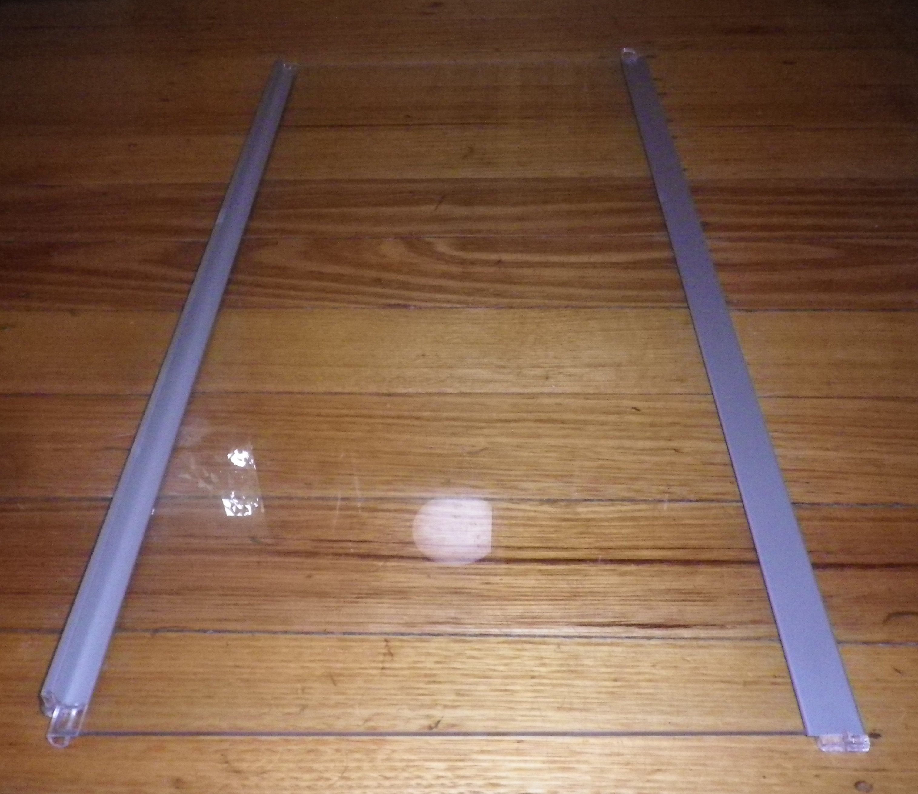 Fisher & Paykel 790 Series Genuine Glass Fridge Shelf - Part # FP836751P