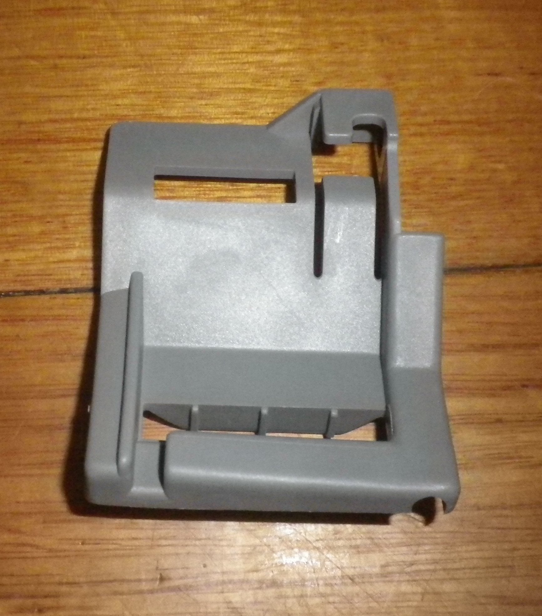 Bosch SGI, SGS, SGU Series Lower Dishwasher Basket Tyne Clamps - Part # 167273