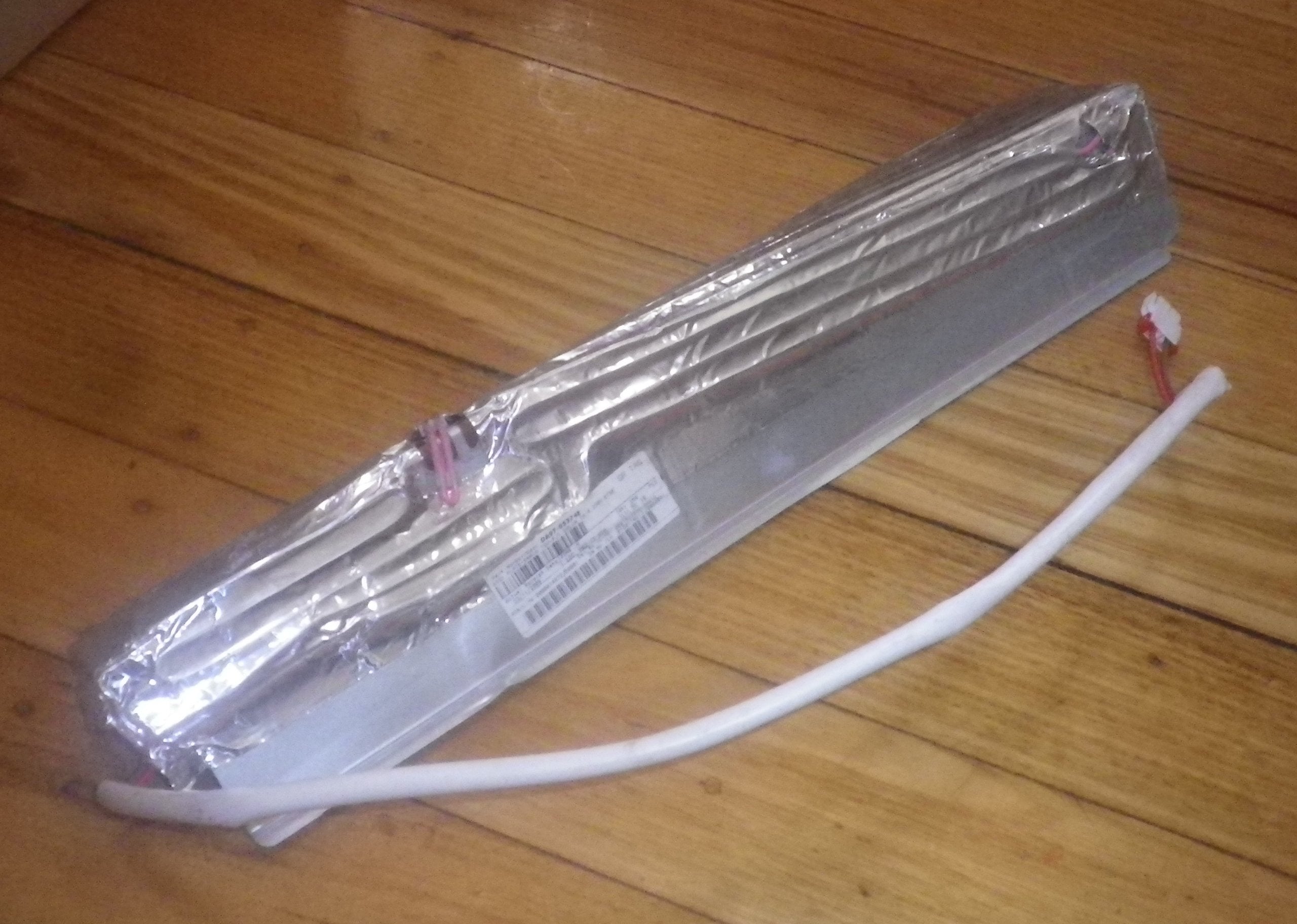 Samsung Aluminium Drain Heater Element for SR394NW and Other Models of Frost-Free Refrigerators - Part # DA97-05374E