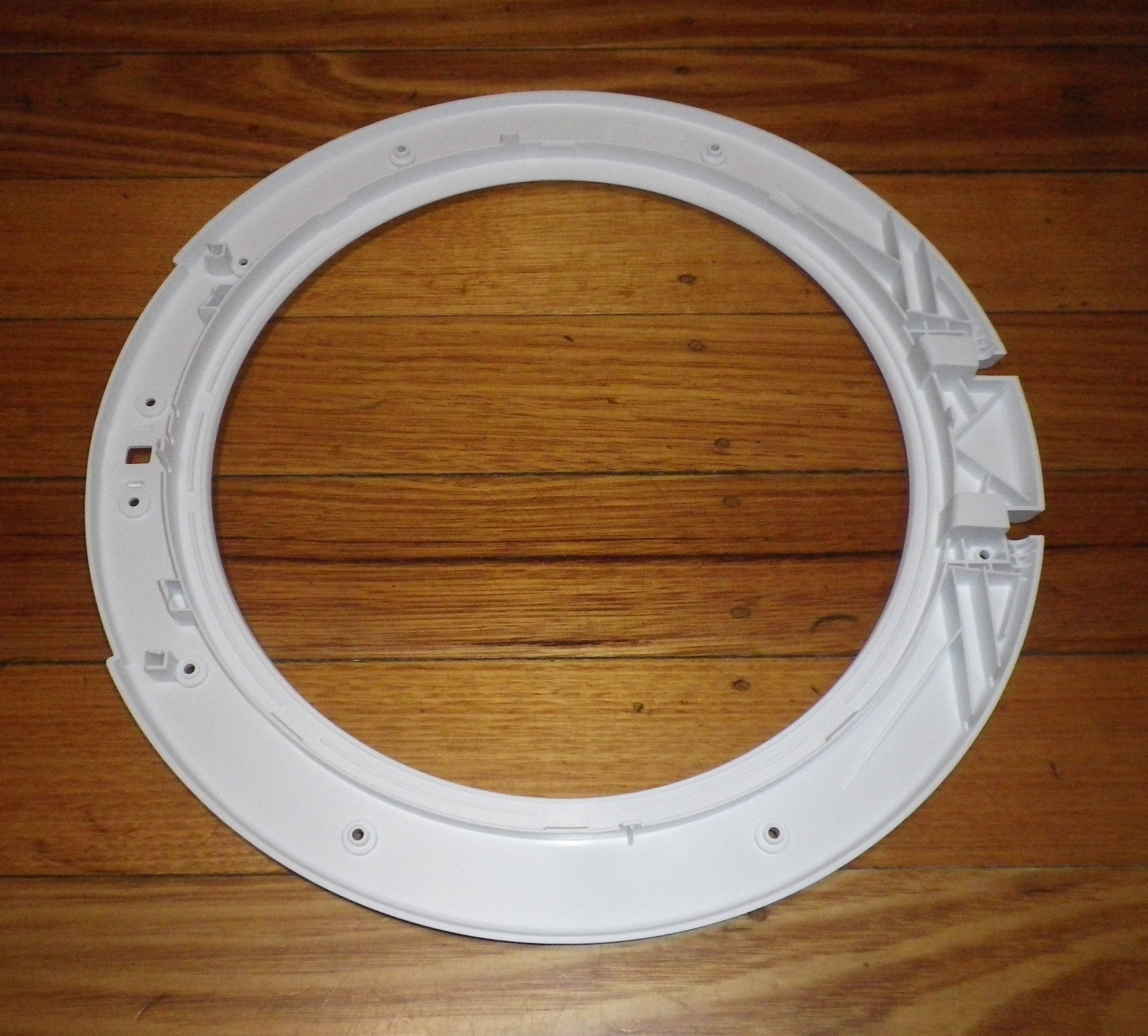 Bosch Maxx Front Loading Washer Genuine White Inner Door Moulding - Part # 715042