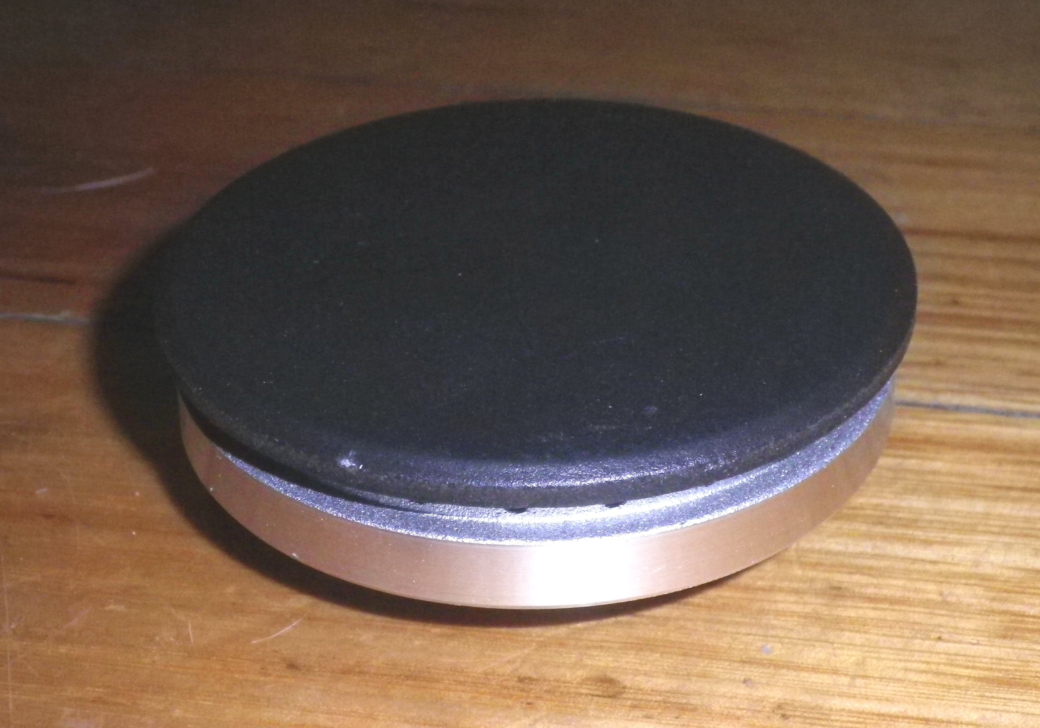 Westinghouse Medium-sized 71mm Gas Cooktop Burner and Cap with Matt Finish - Replacement Part # 305381800 for GHM, GHP & GHR Series