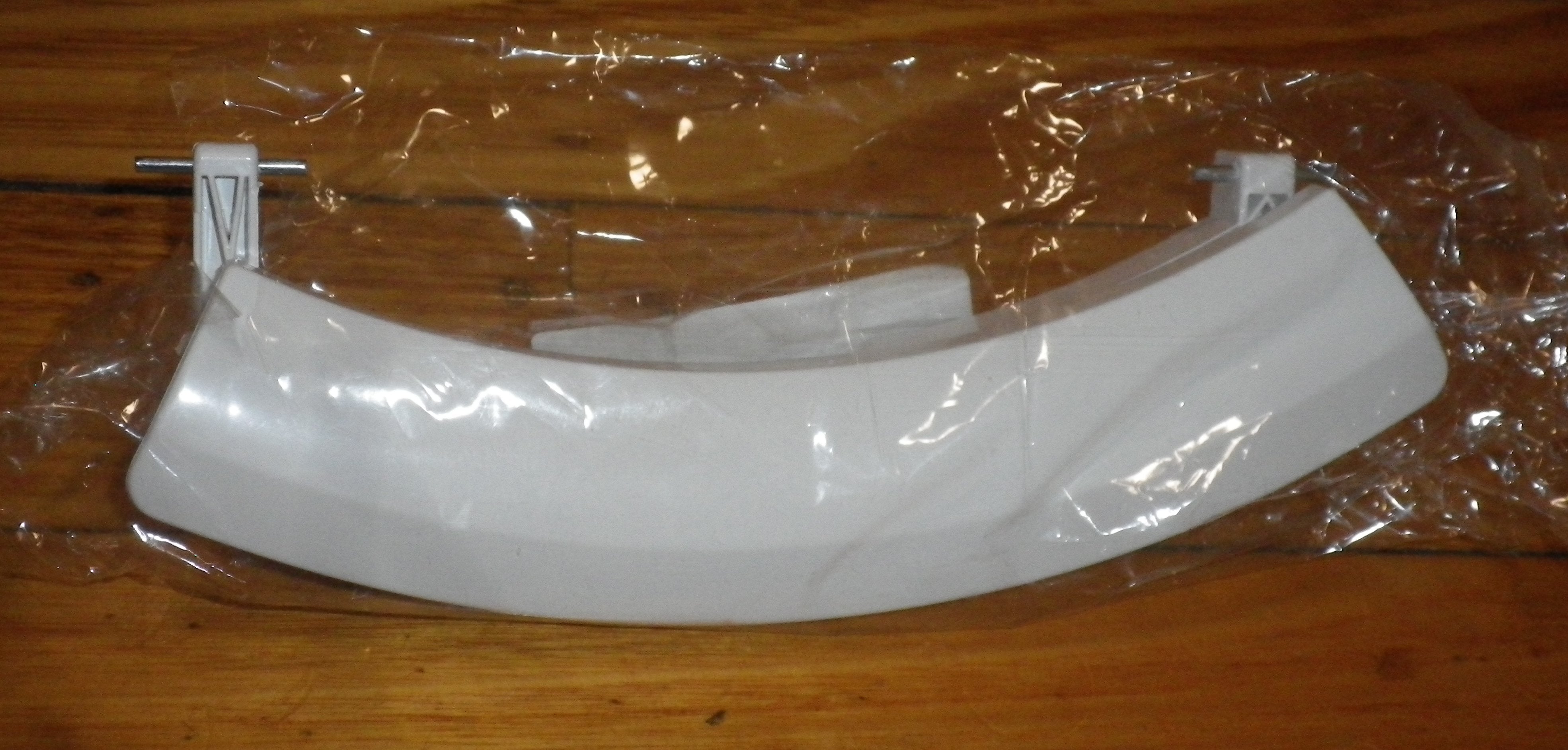 White Door Handle Compatible with Bosch Logixx 8 Front Loader - Part BO119