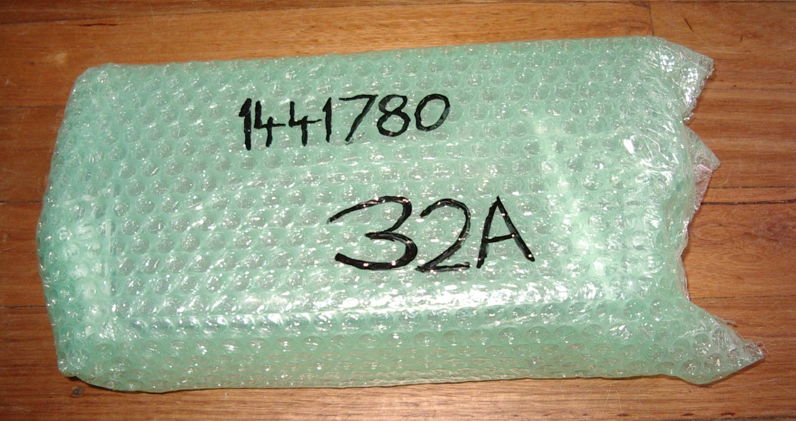 Westinghouse Fridge Short Door Shelf - Part #1441780 for RJ422V, BJ434V