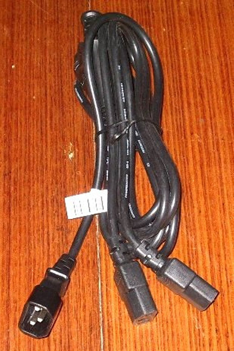 High - Quality Computer Power Extension Lead - Two IEC Female Connectors to IEC Male Plug - Part # ACL126