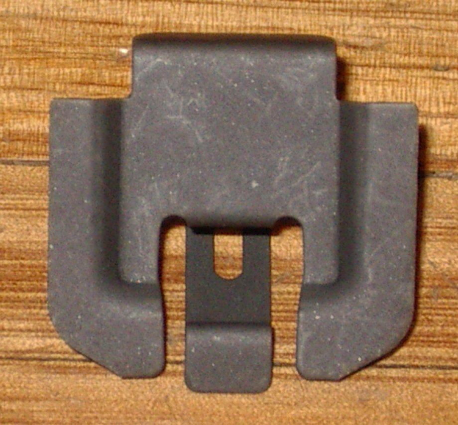 Westinghouse, Simpson, Chef Stove and Oven Element Retaining Clip - Replacement Part # 0125008345 (Replaces NZ71063)