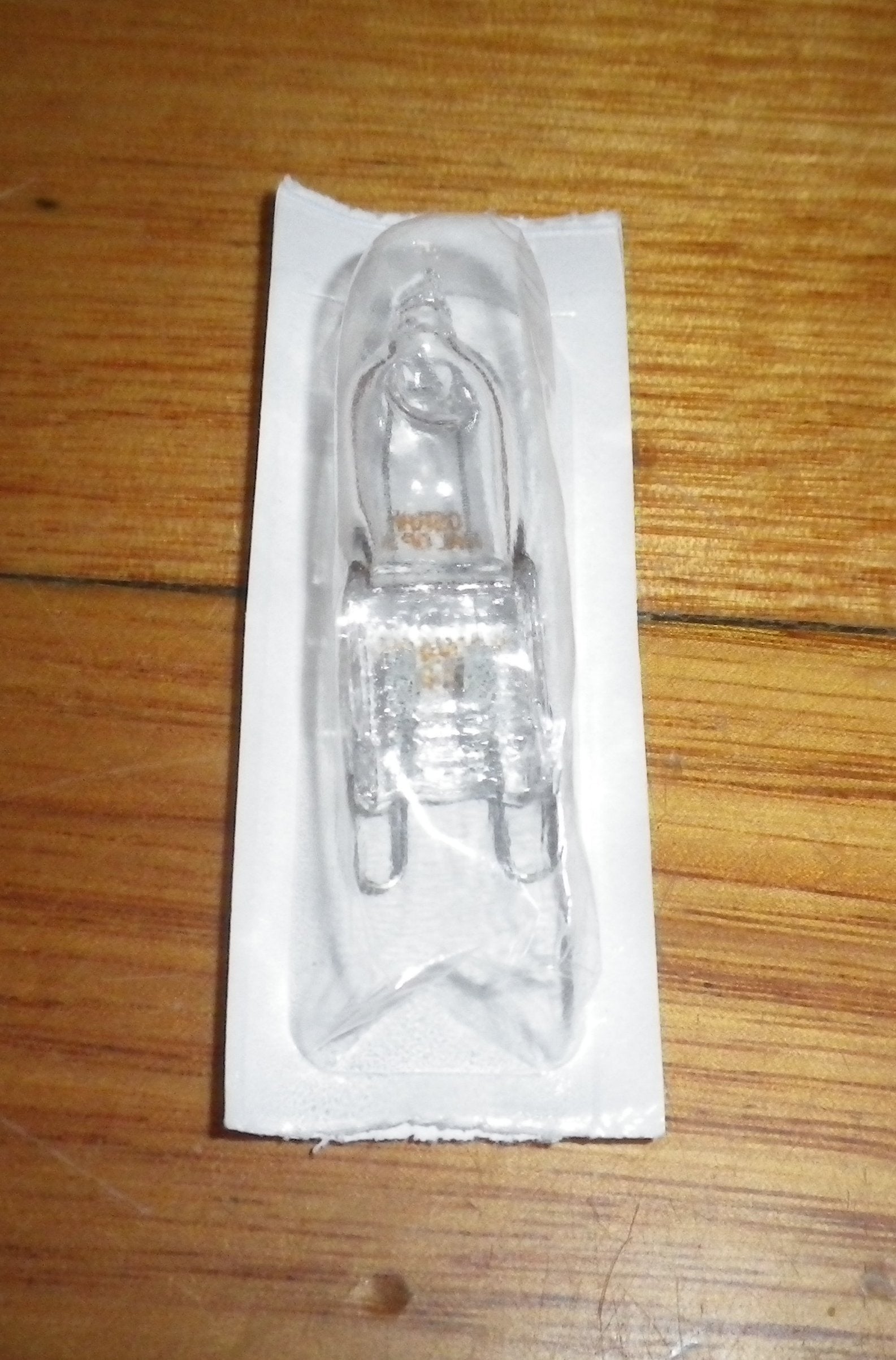 Genuine 40W 230VAC Halogen Globe for Bosch, Neff, Siemens Pyrolytic Ovens - Part No. 637592