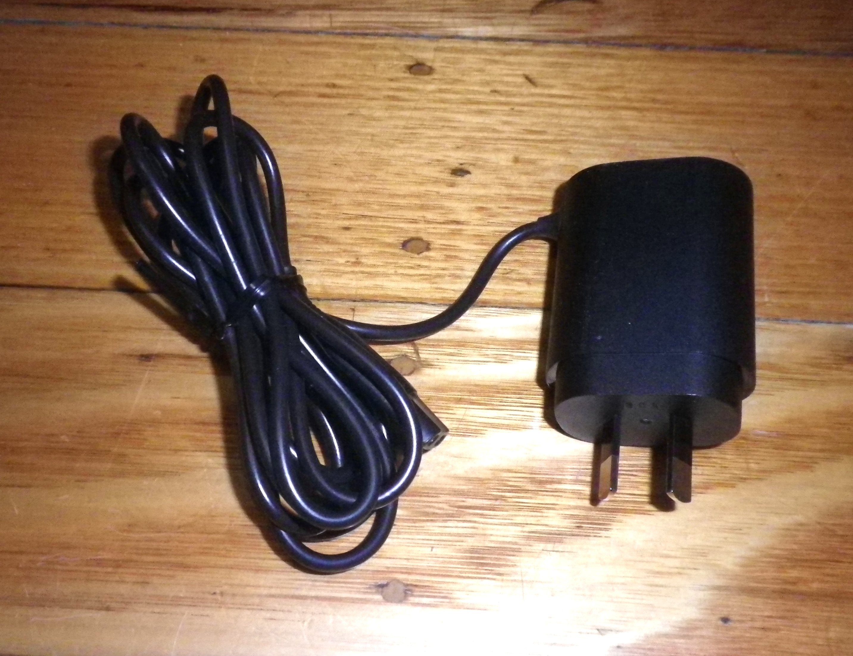 Braun 6-Volt SmartPlug Charger with 2-Pin Australian Plug (Part # 81615631)
