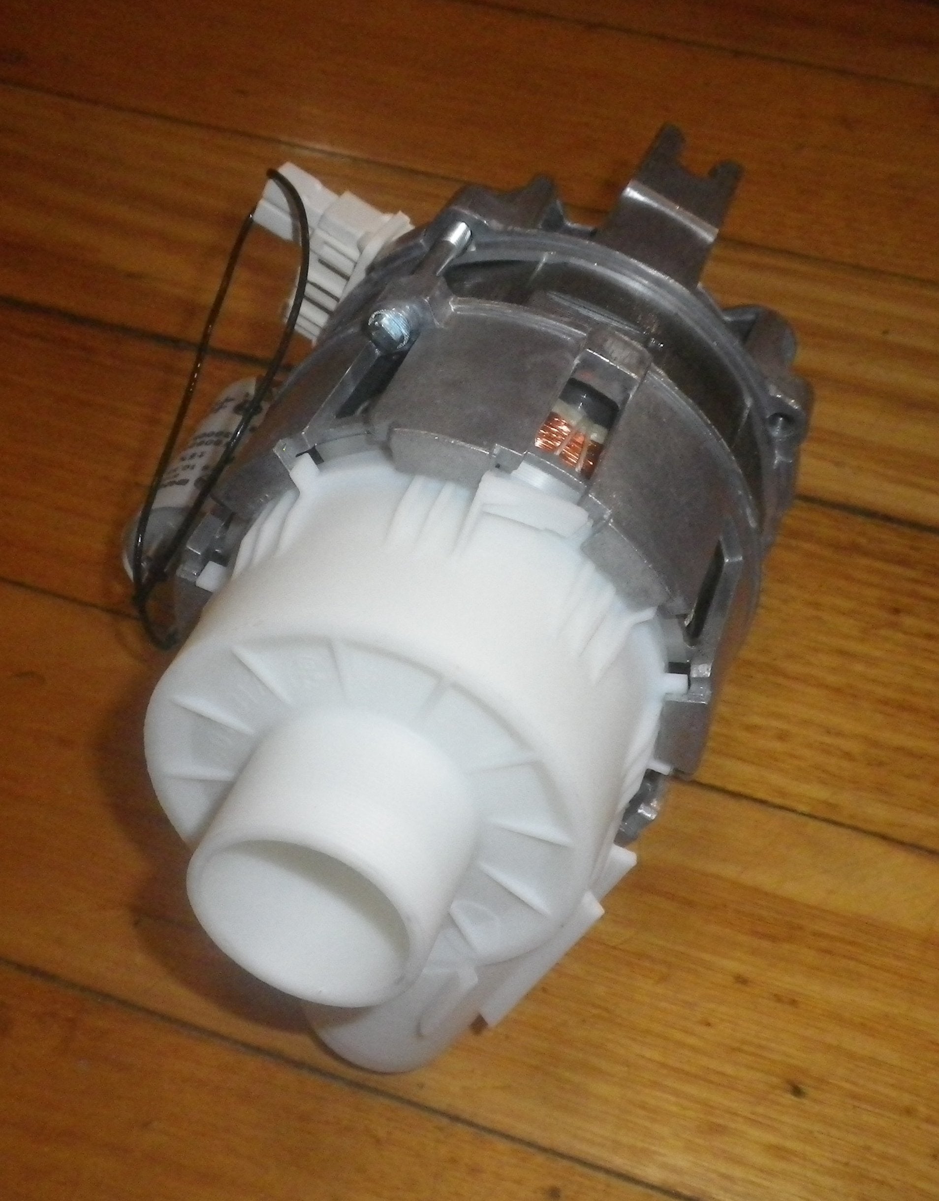 Asko D1600, D1700, D1800 Series Hanning Circulation Pump Motor - Part # 8801311