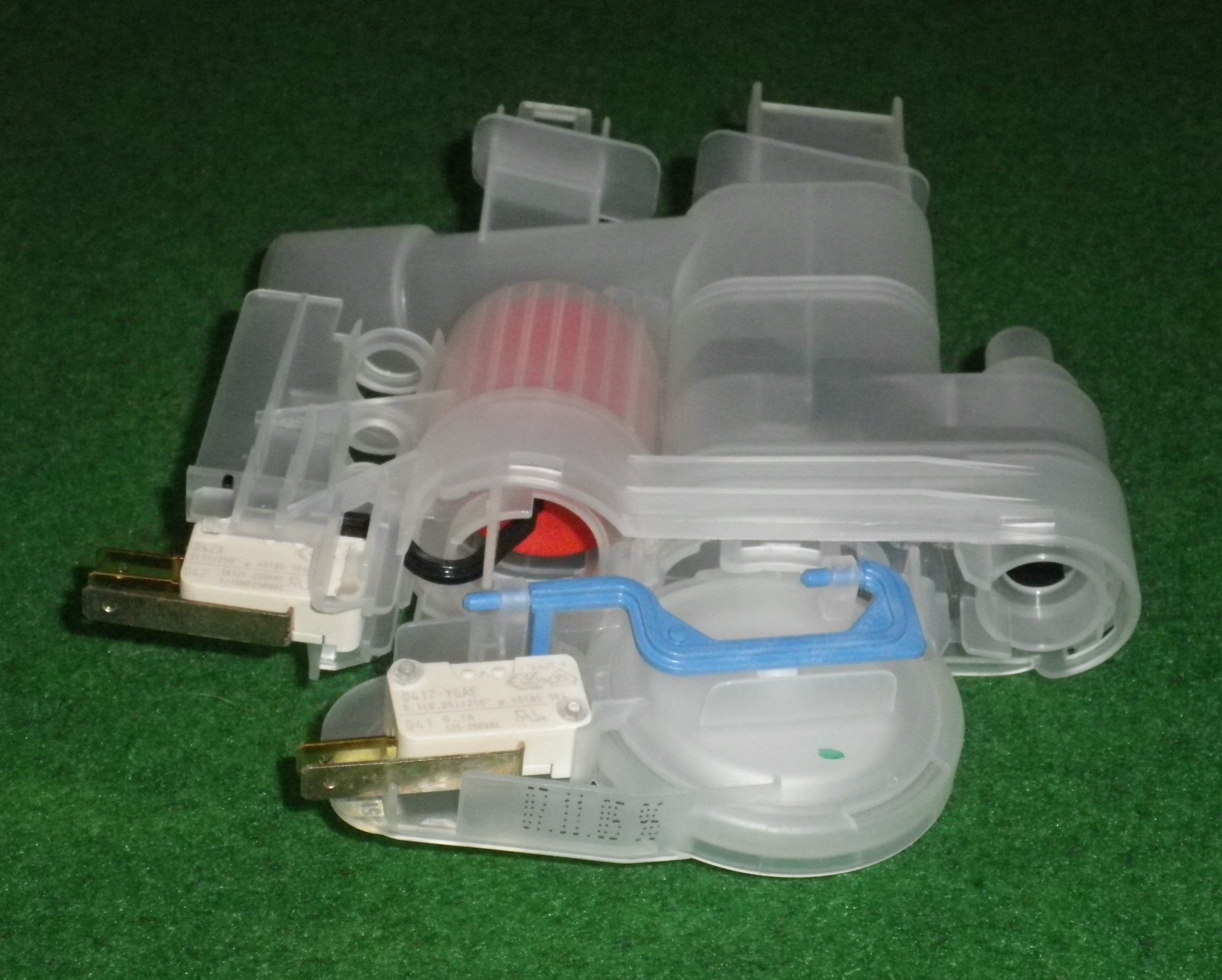 Bosch SGS Series Dishwasher Water Level Chamber Fill Switch Assembly - Replacement Part # 499068