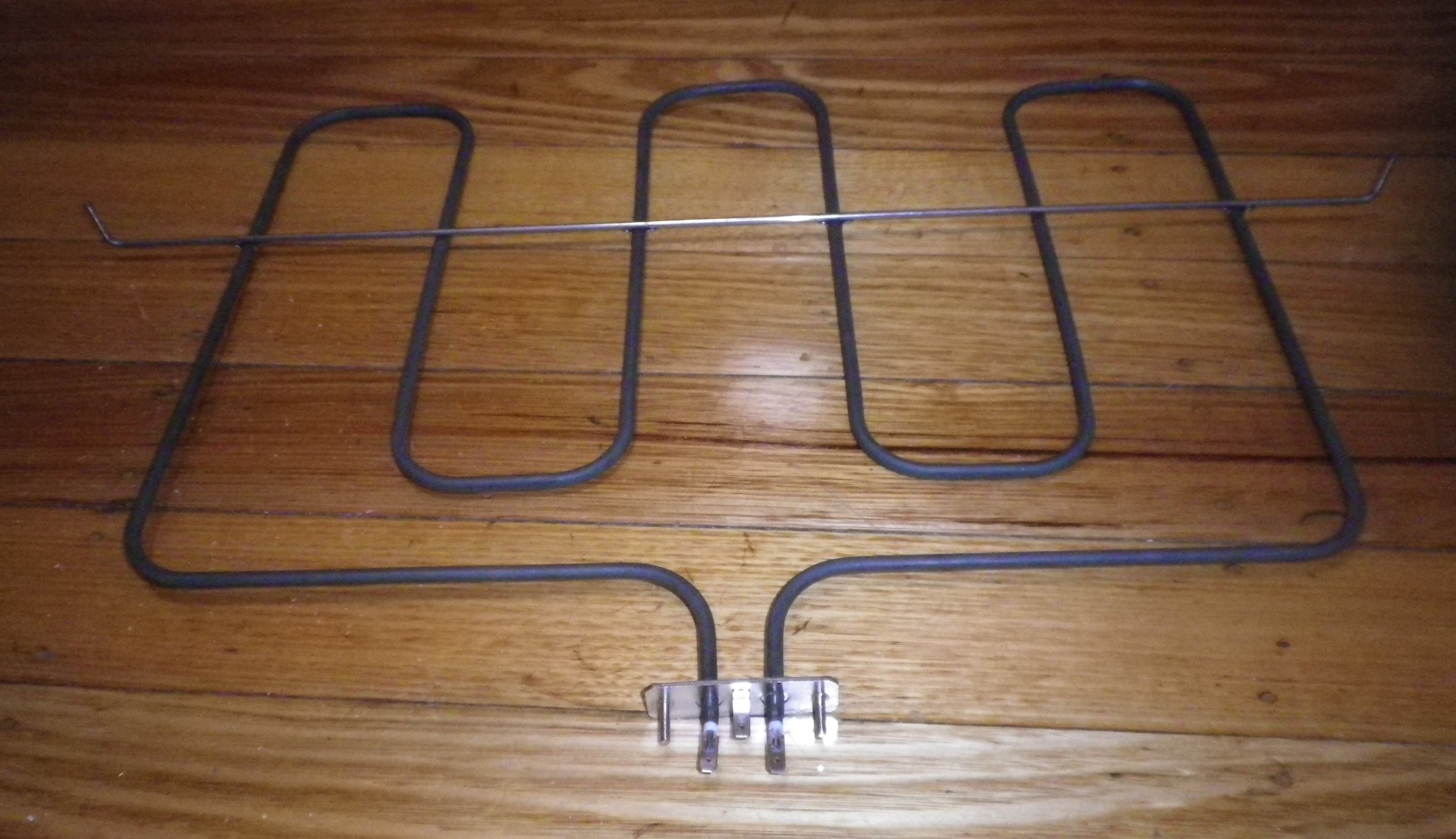 1700W Westinghouse & Electrolux Bottom Oven Element - Part # ET482101