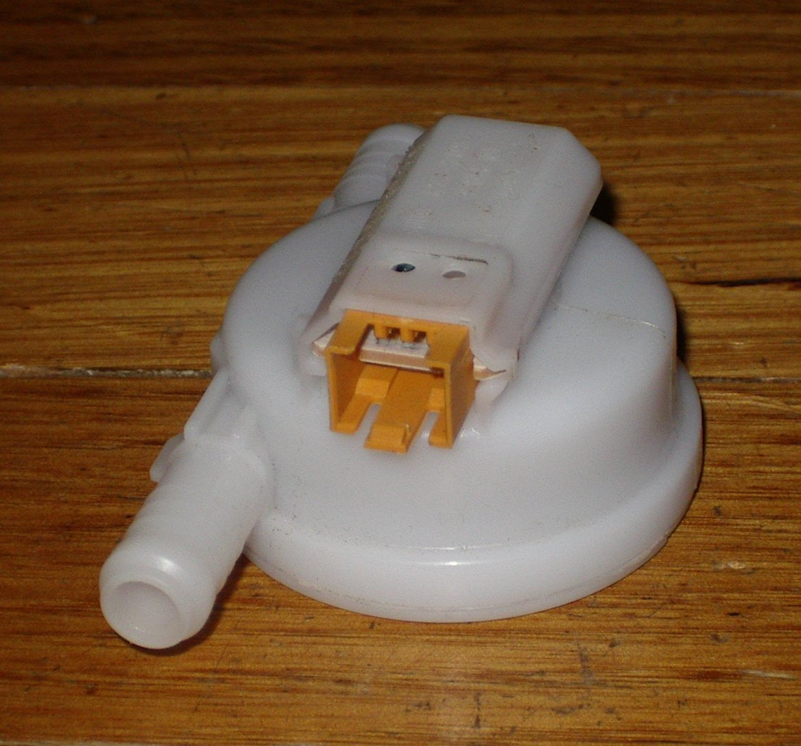 Bosch SGD45E, SGS44E Dishwasher Genuine Water Flow Sensor - Part # 424099