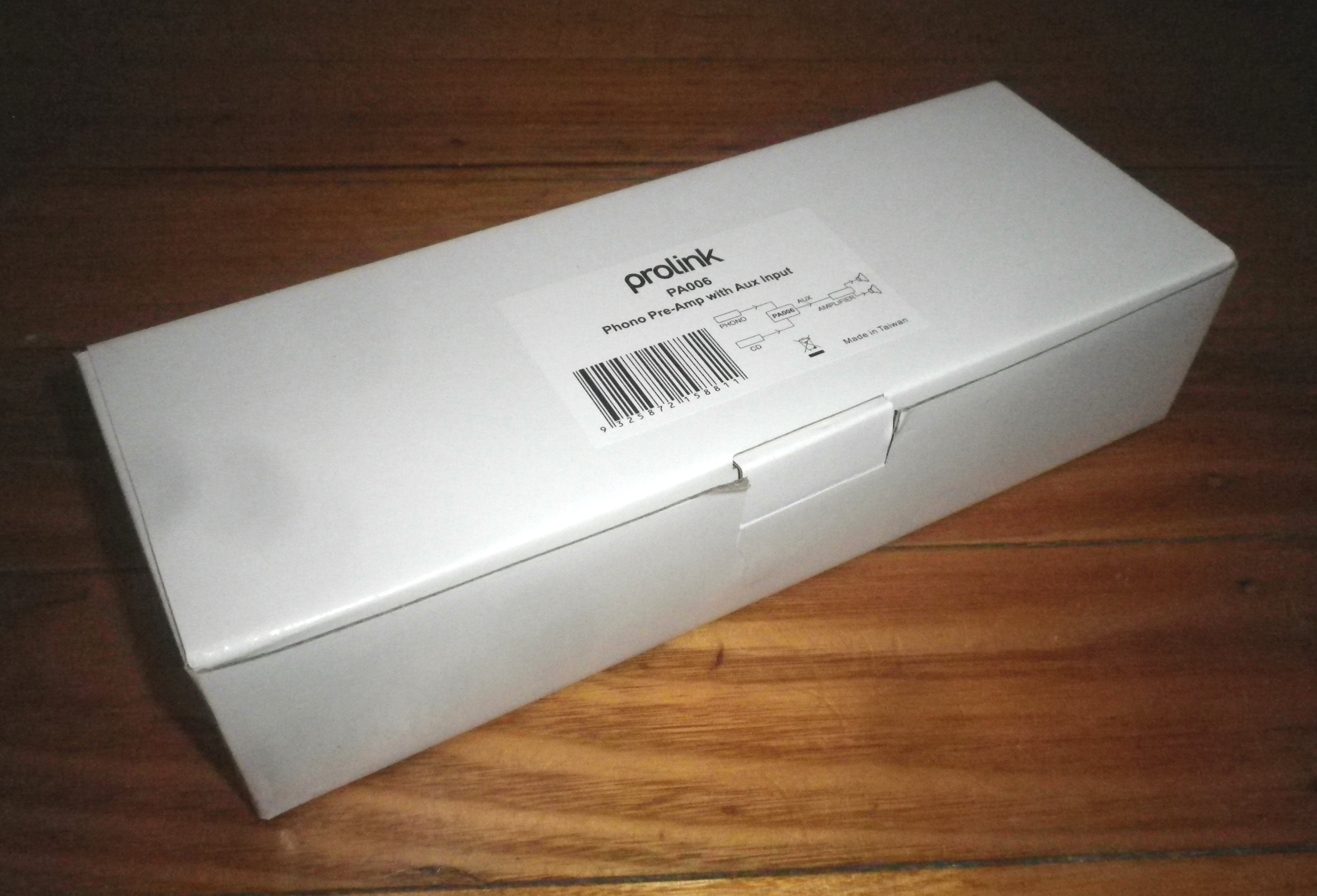 ProLink High - Quality Auxiliary and RIAA Phono Magnetic Cartridge Preamplifier for Turntables - Model PA006