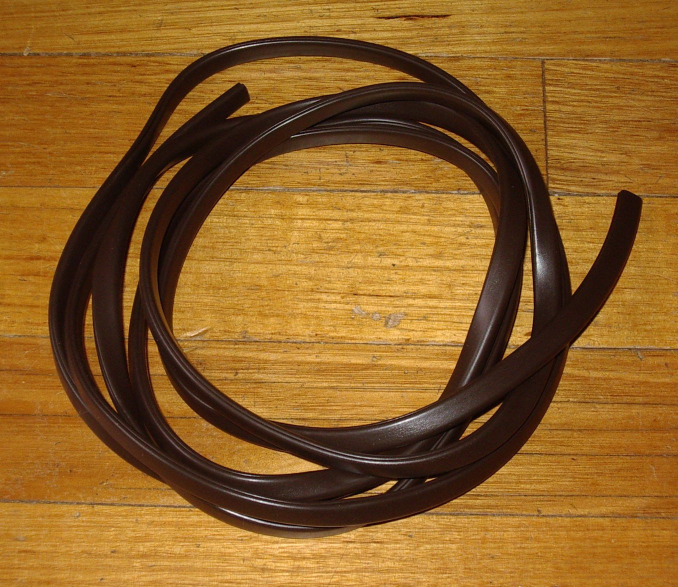 2.7m Chef Enamel Cooktop Bench Seal - Genuine Part #38796