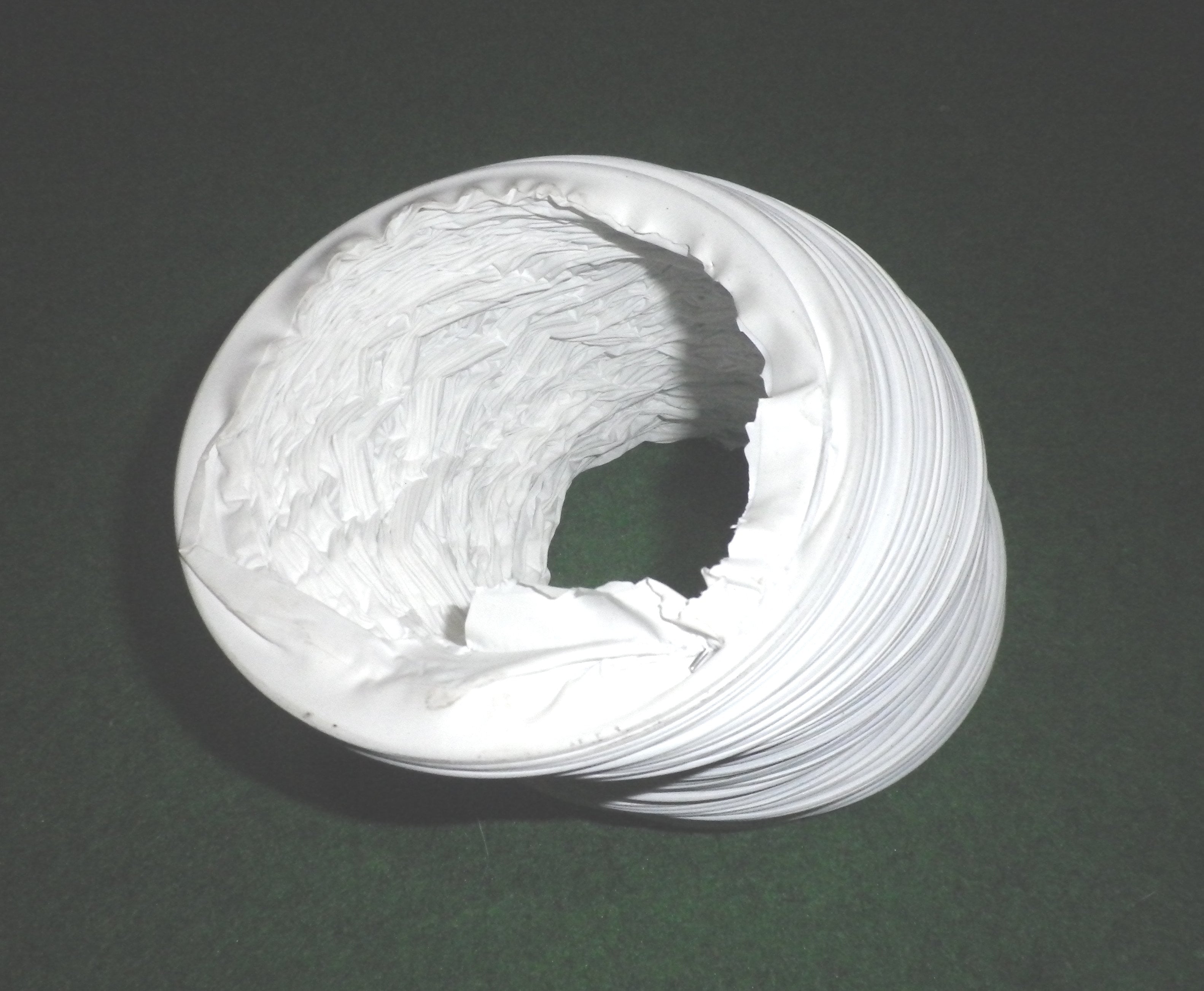 Universal 2.5 - Meter Expandable Dryer Duct Vent Hose with 100mm Diameter - Part # VK7240