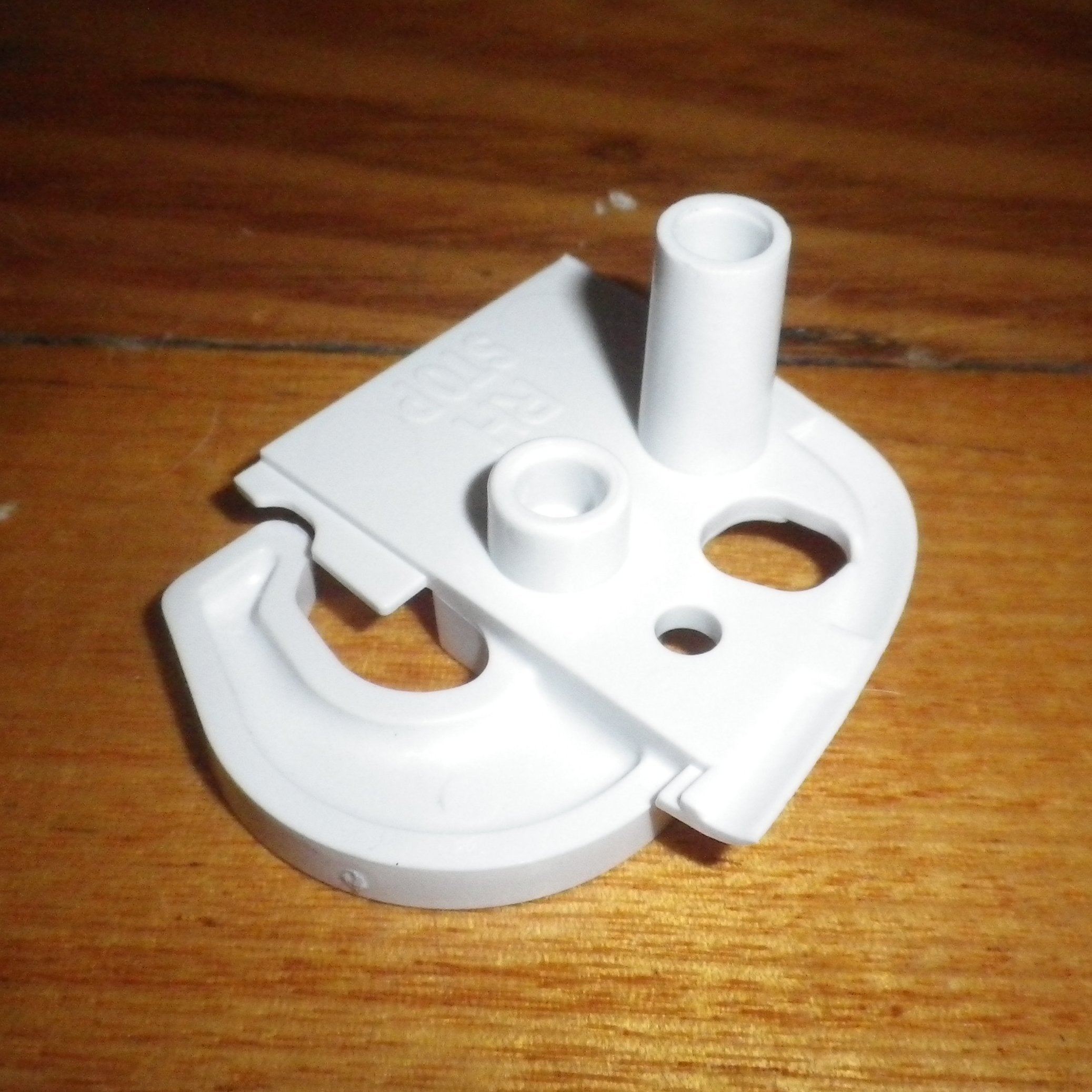 Fisher & Paykel White Refrigerator Door Closing Hook Stop with 4 Holes - Replacement Part # FP843386