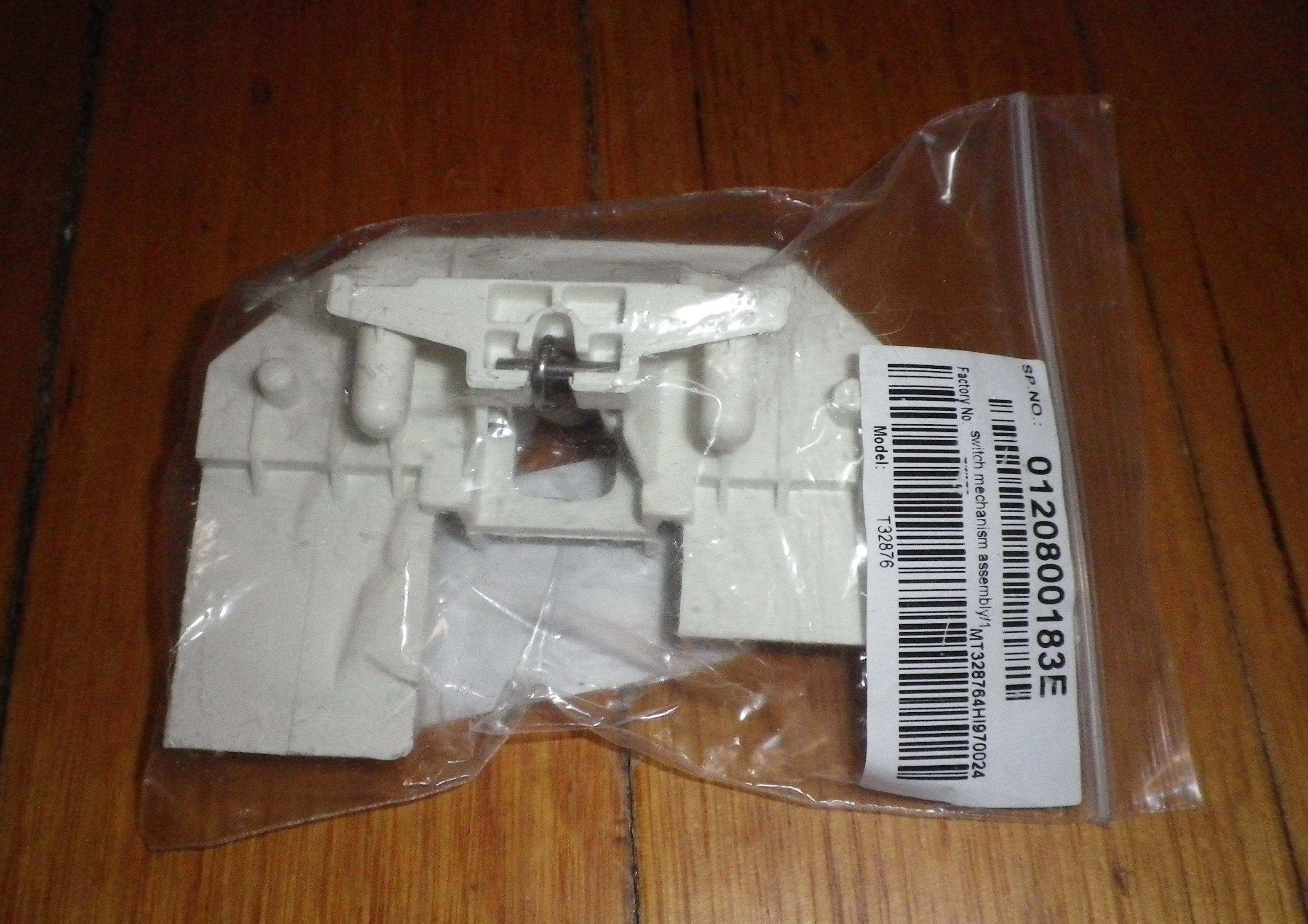 Fisher & Paykel DW60CC/CE Dishwasher Door Latch and Switch Assembly Replacement Part # H0120800183C (Same as H0120800183E)